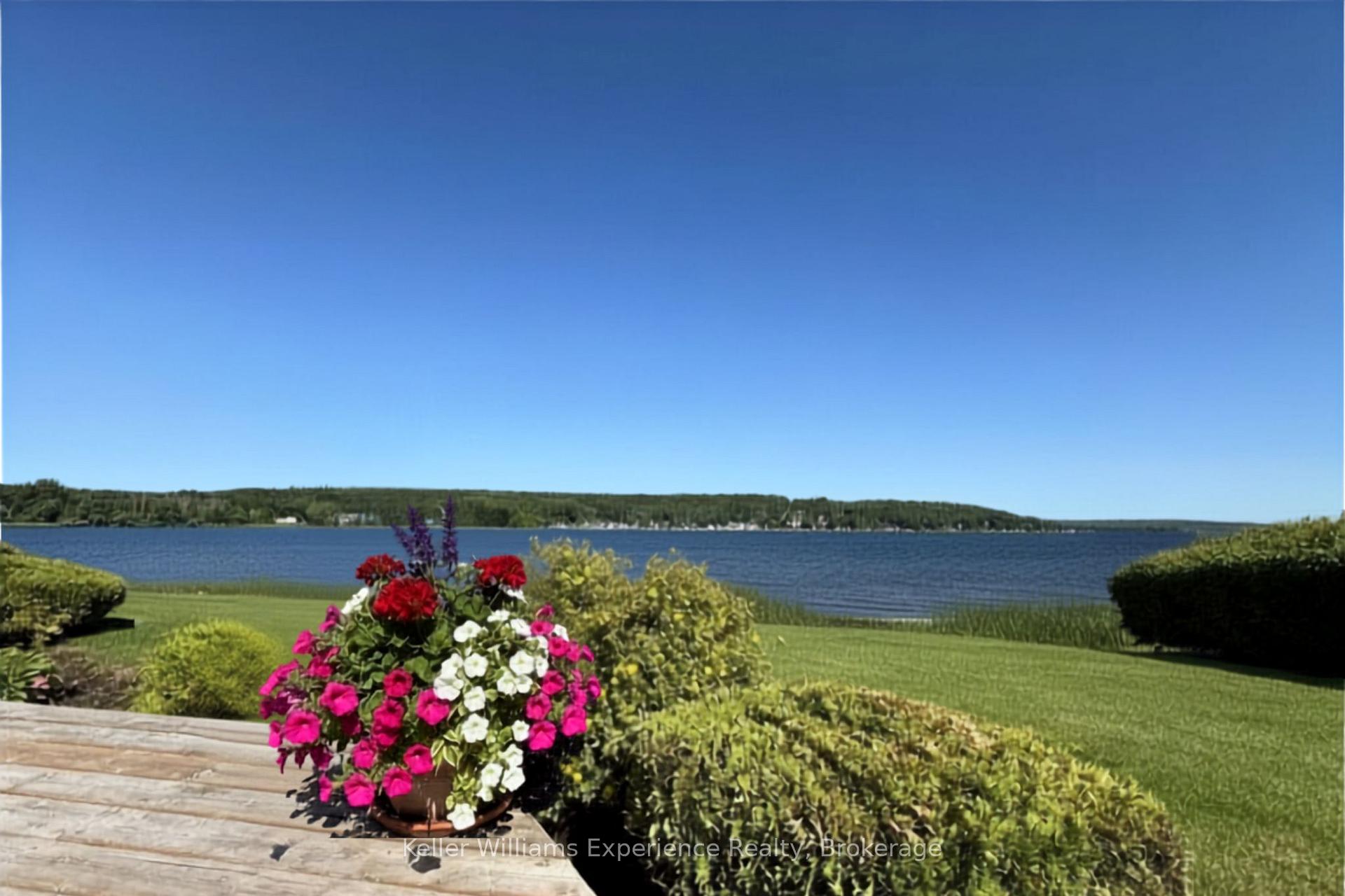 Photo 40 of Unit 5, 8 Beck Boulevard, Penetanguishene — HOMEH