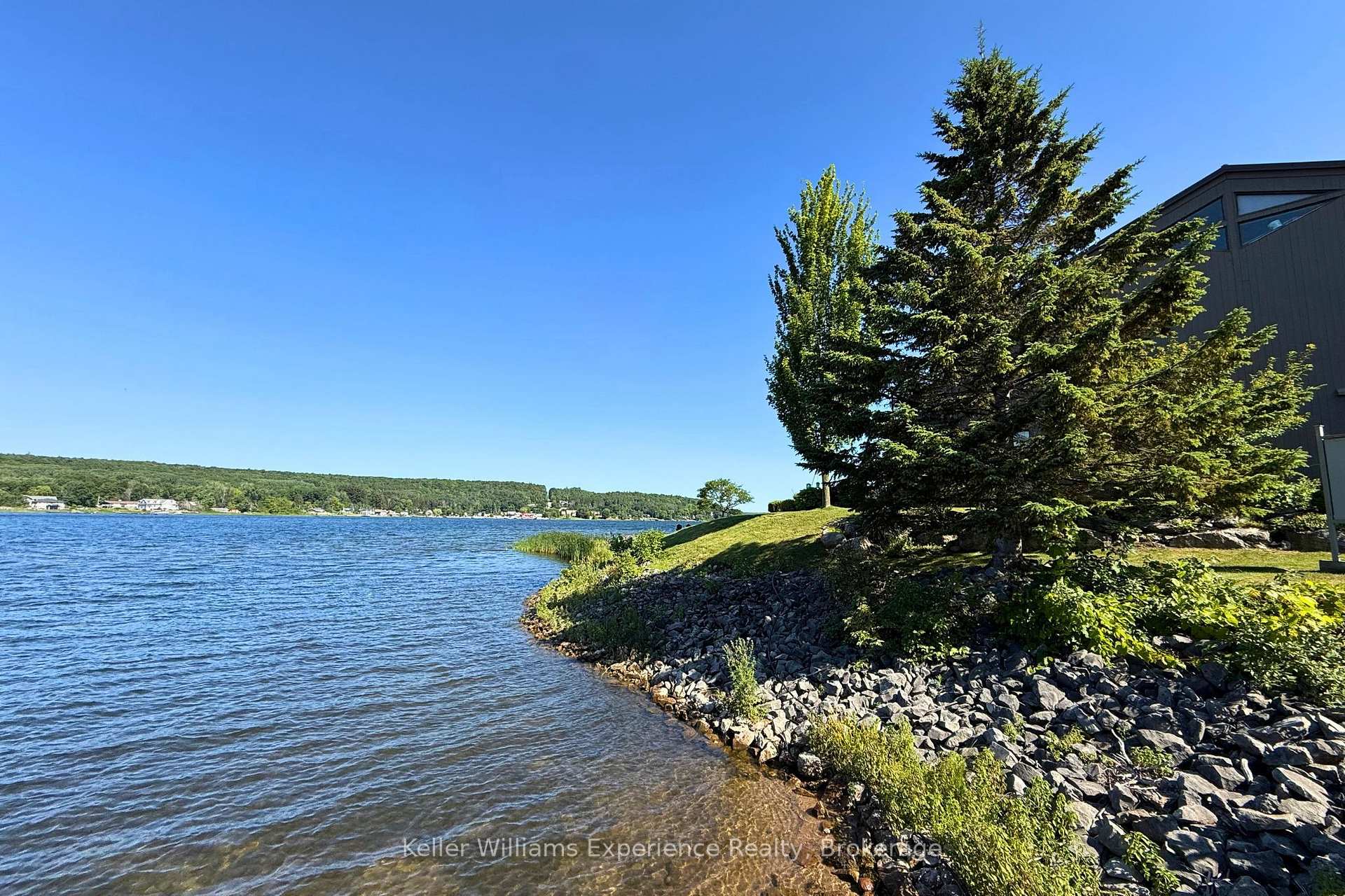 Photo 51 of Unit 5, 8 Beck Boulevard, Penetanguishene — HOMEH