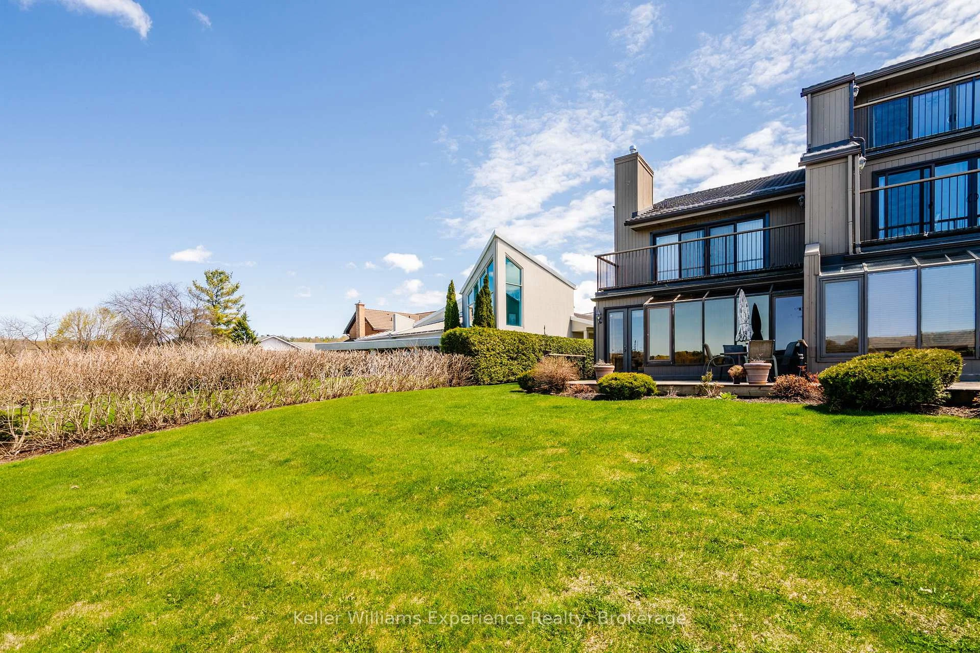 Photo 41 of Unit 5, 8 Beck Boulevard, Penetanguishene — HOMEH