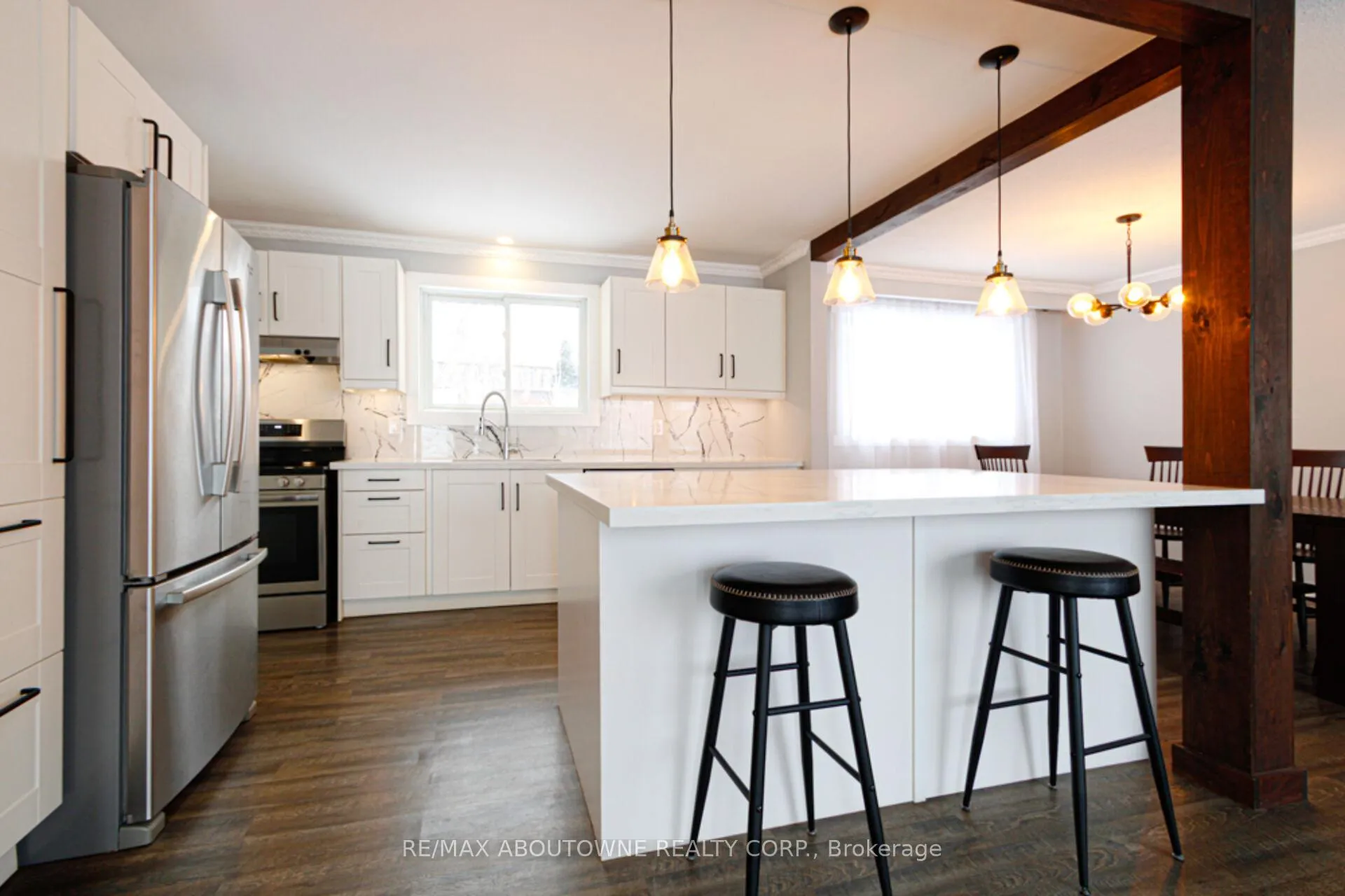 Photo 13 of 626 Cape Avenue, Burlington, Appleby — HOMEH