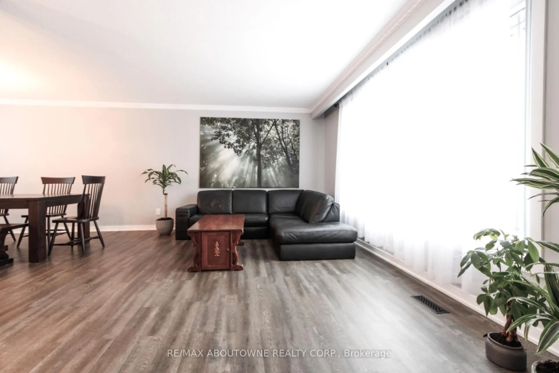 Photo 15 of 626 Cape Avenue, Burlington, Appleby — HOMEH