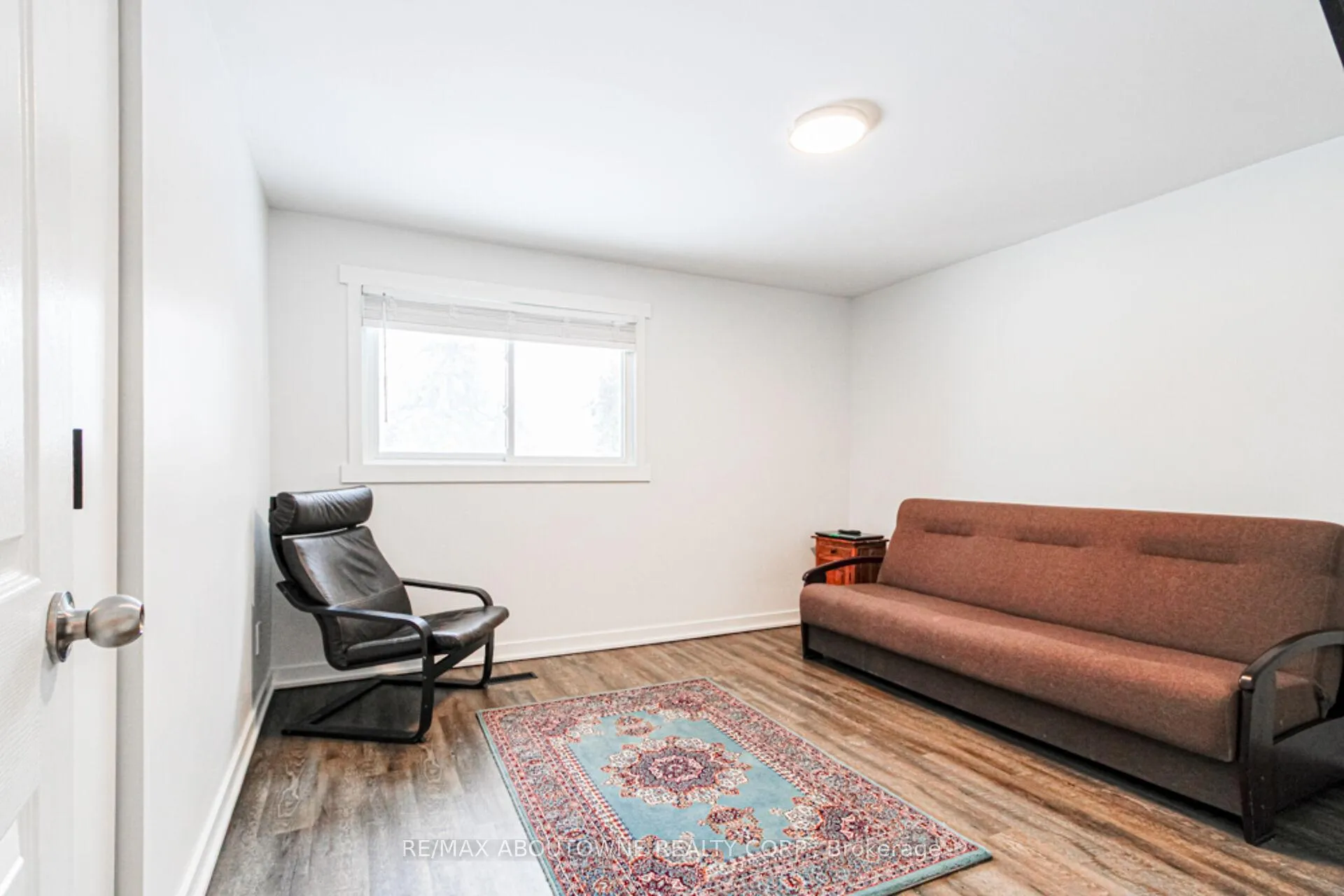Photo 23 of 626 Cape Avenue, Burlington, Appleby — HOMEH
