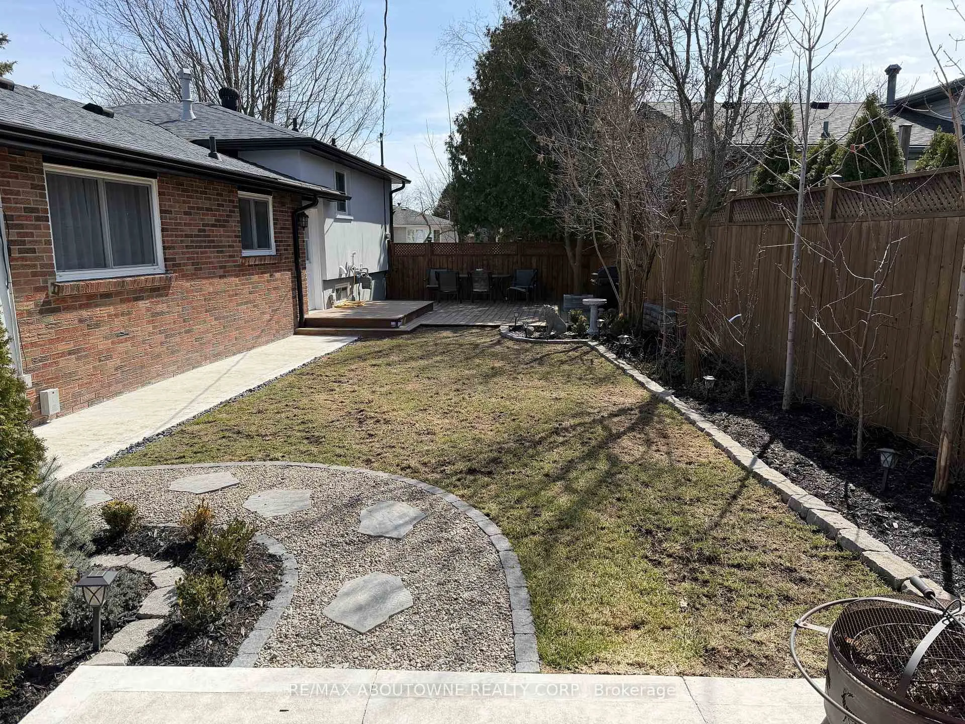 Photo 41 of 626 Cape Avenue, Burlington, Appleby — HOMEH