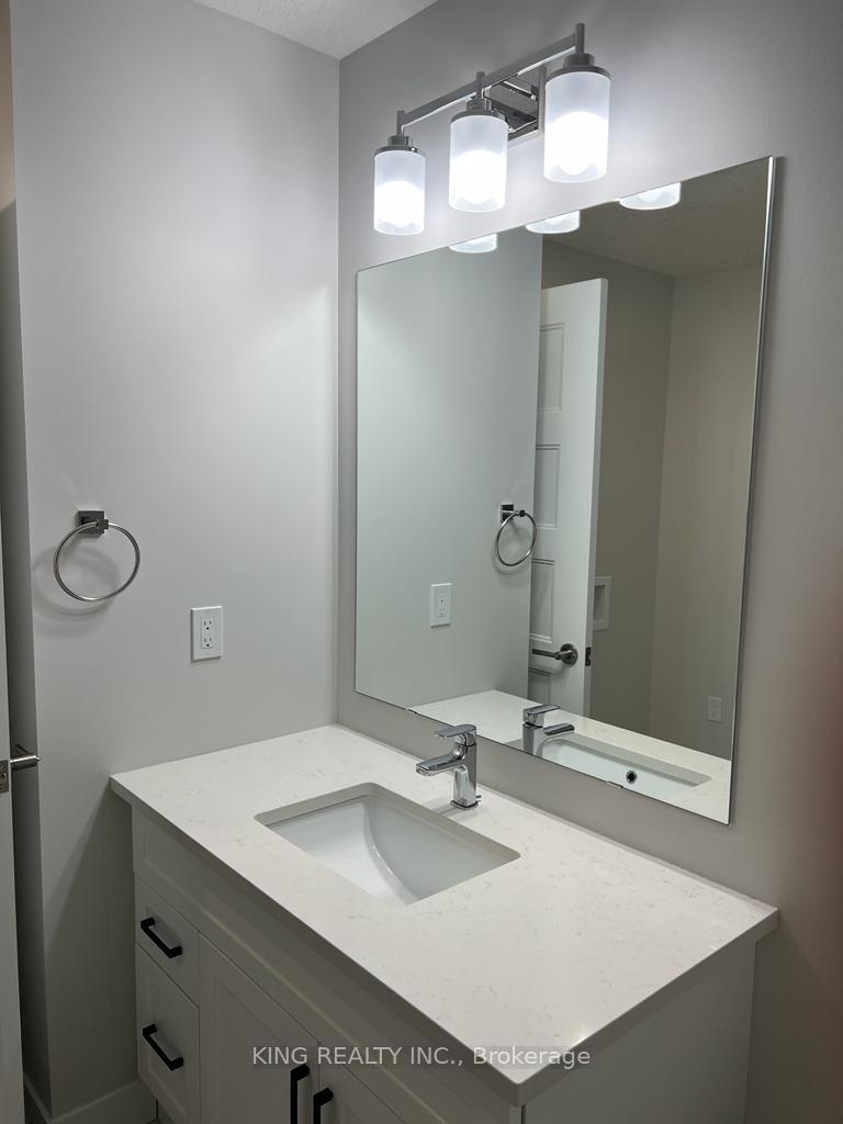 Photo 10 of 89 Marconi Court, London, East I — HOMEH