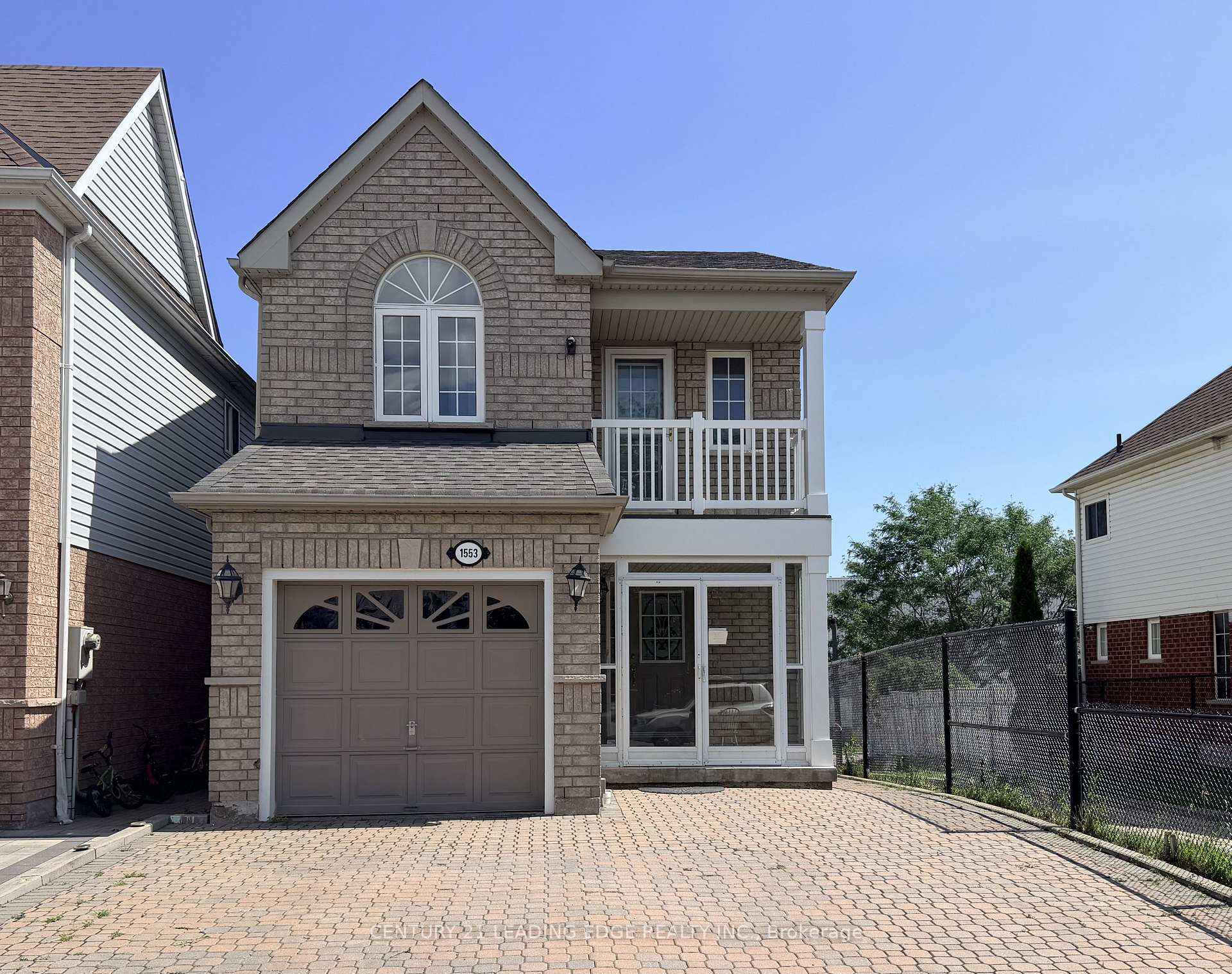 Photo 1 of 1553 Avonmore Square, Pickering, Town Centre — HOMEH