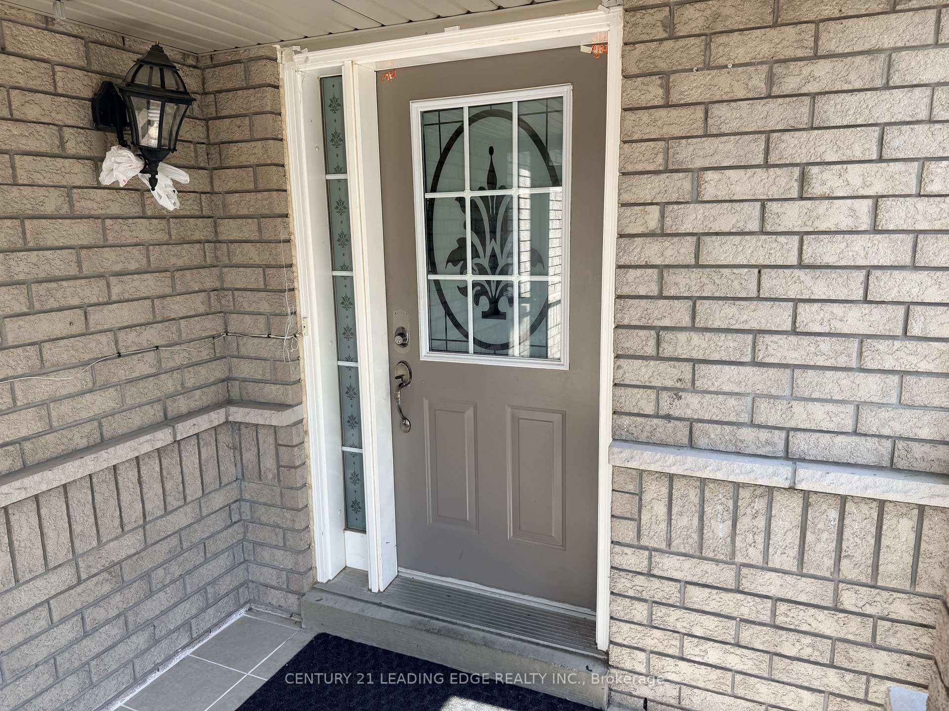Photo 4 of 1553 Avonmore Square, Pickering, Town Centre — HOMEH
