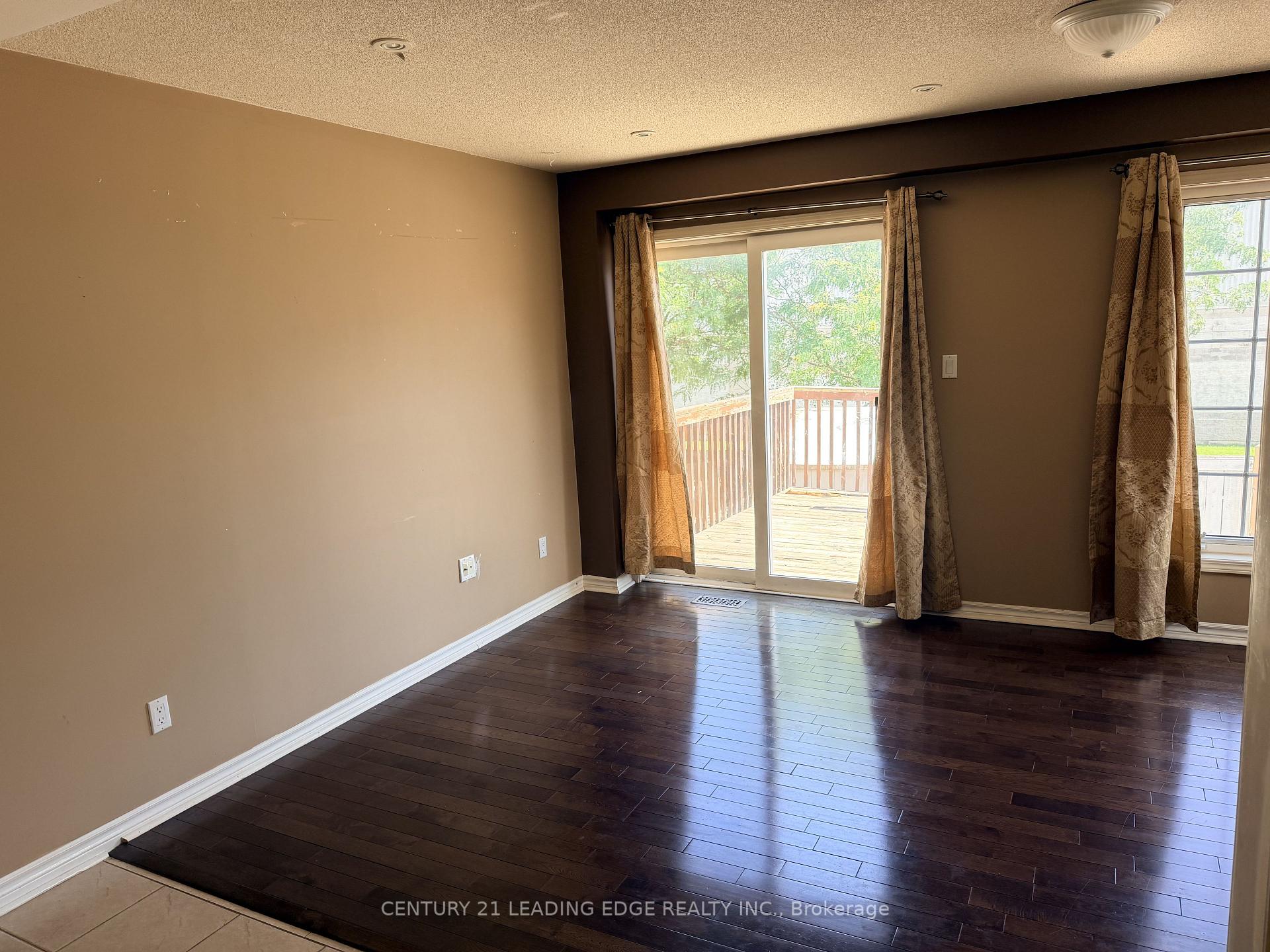 Photo 13 of 1553 Avonmore Square, Pickering, Town Centre — HOMEH