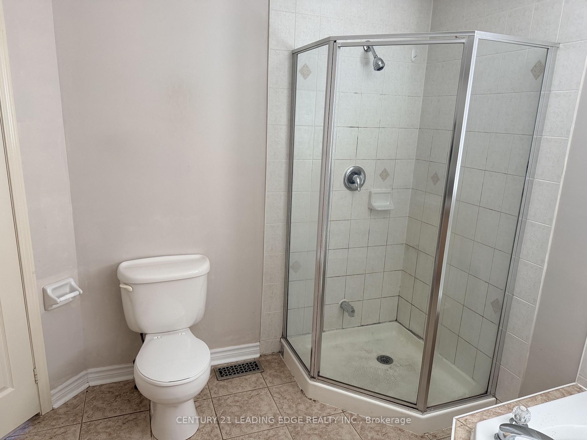 Photo 23 of 1553 Avonmore Square, Pickering, Town Centre — HOMEH