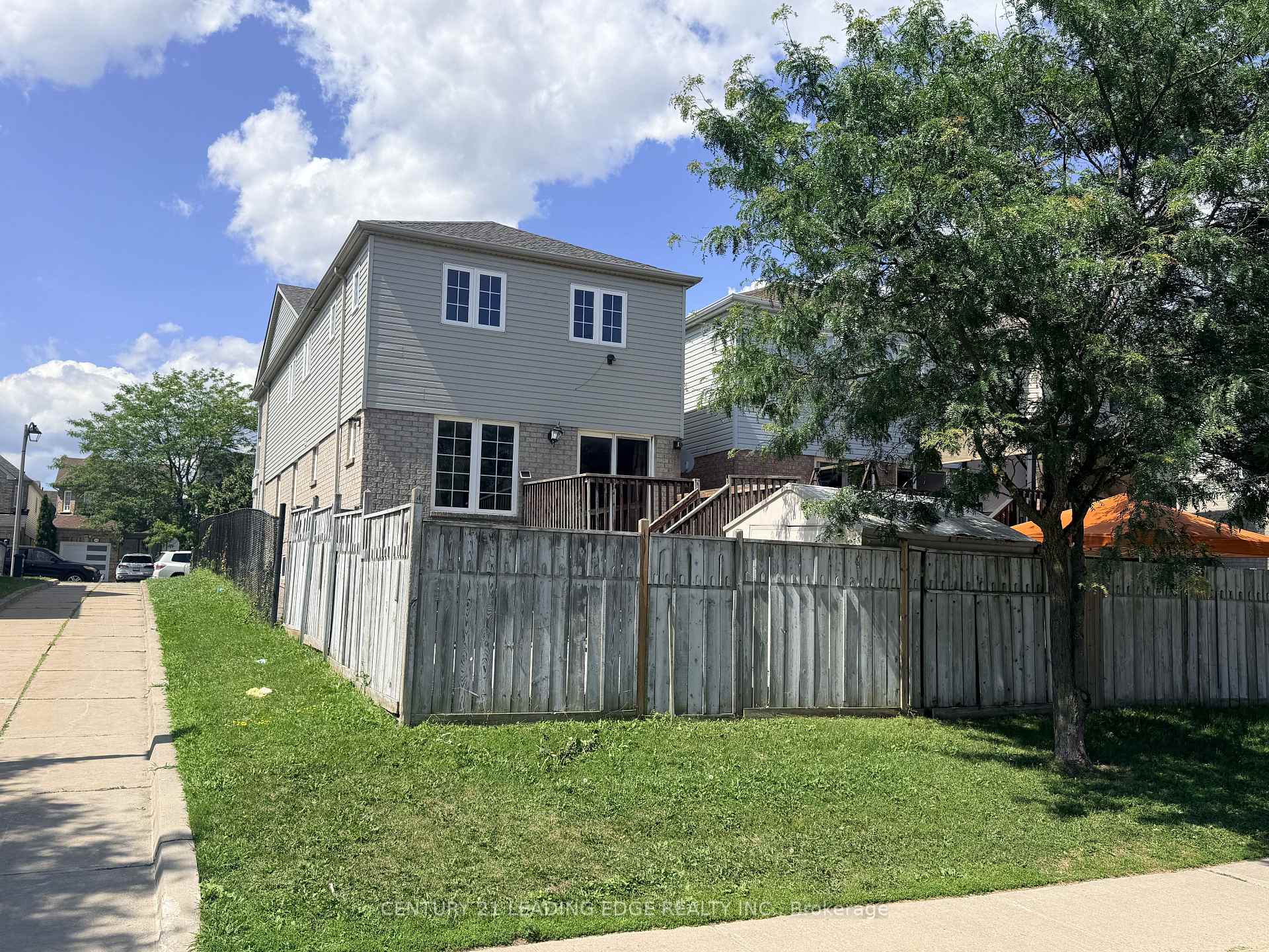 Photo 34 of 1553 Avonmore Square, Pickering, Town Centre — HOMEH