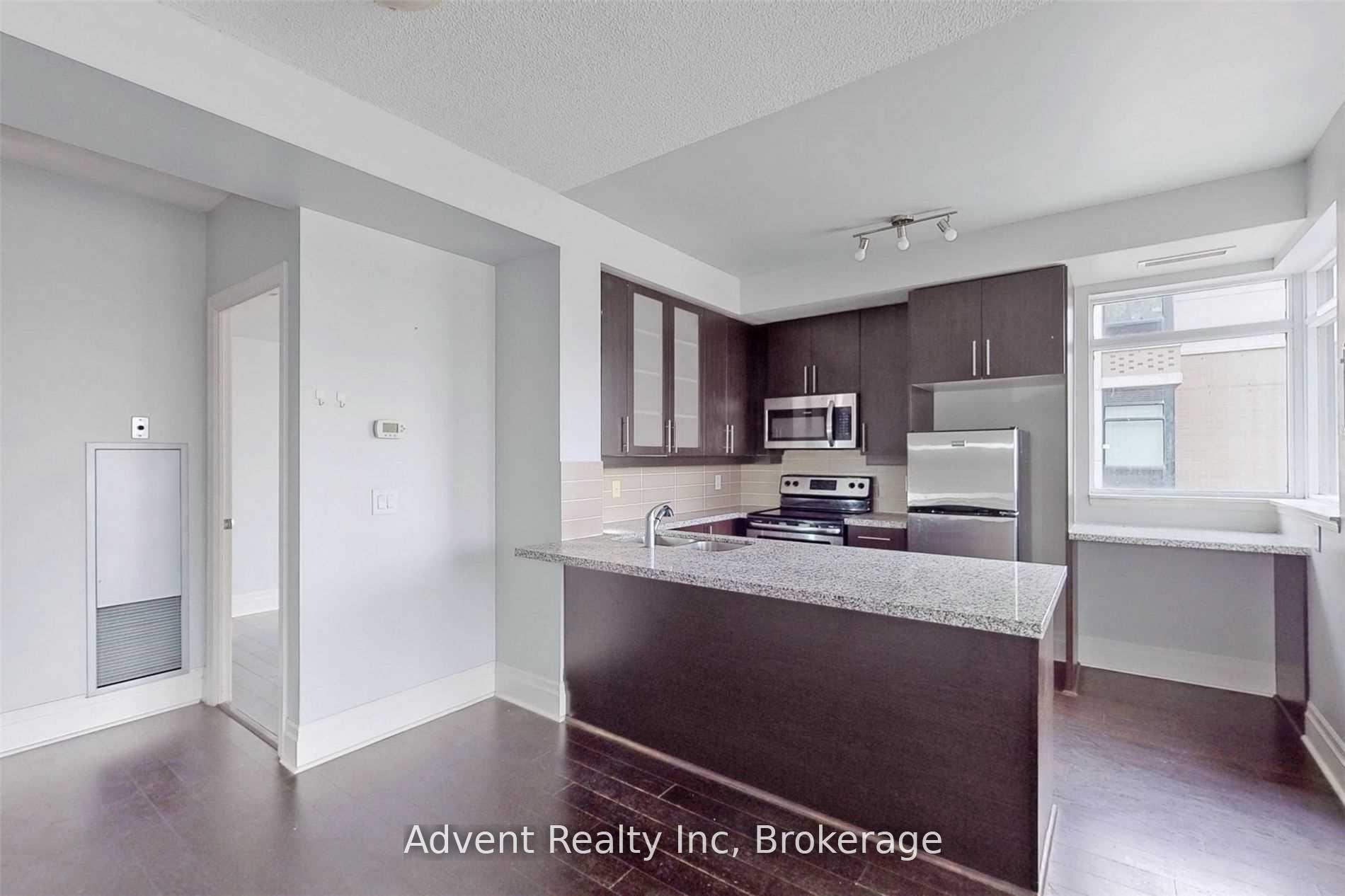 Photo 2 of Unit 505, 131 Upper Duke Crescent, Markham, Unionville — HOMEH