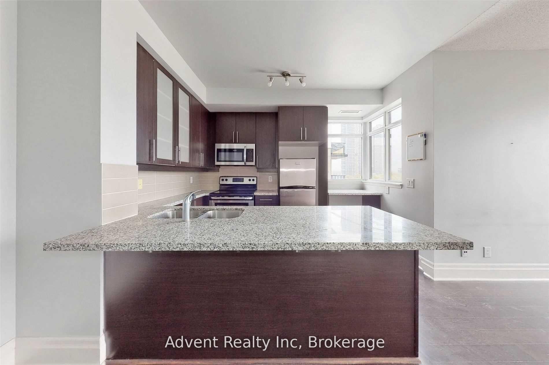 Photo 4 of Unit 505, 131 Upper Duke Crescent, Markham, Unionville — HOMEH