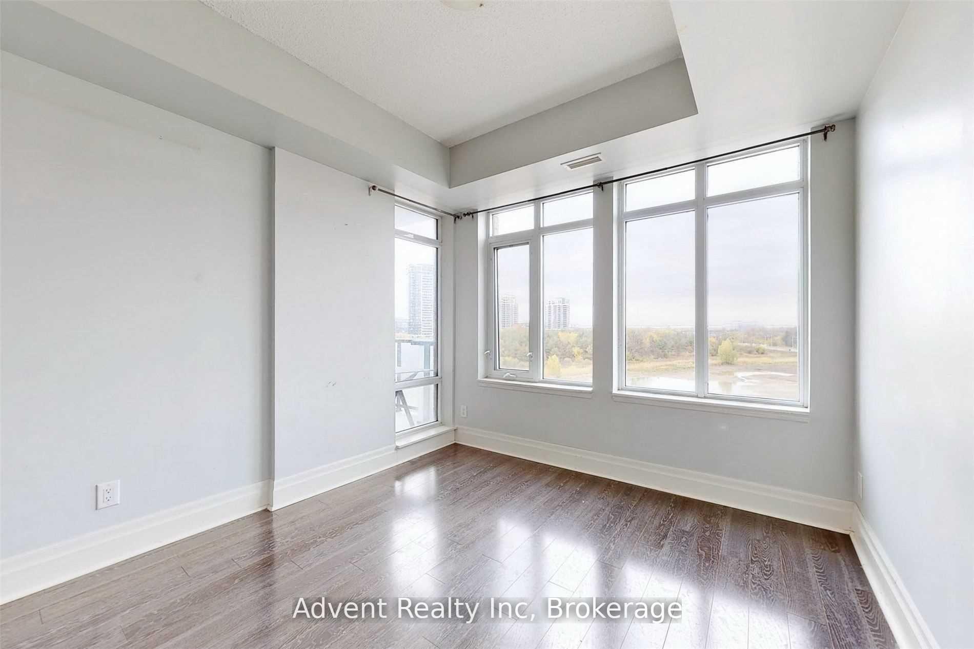 Photo 6 of Unit 505, 131 Upper Duke Crescent, Markham, Unionville — HOMEH