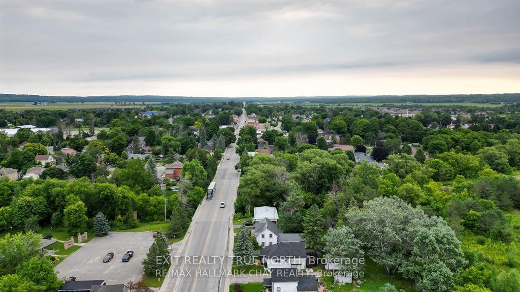 Photo 24 of 125 Queen Street W, Springwater, Elmvale — HOMEH