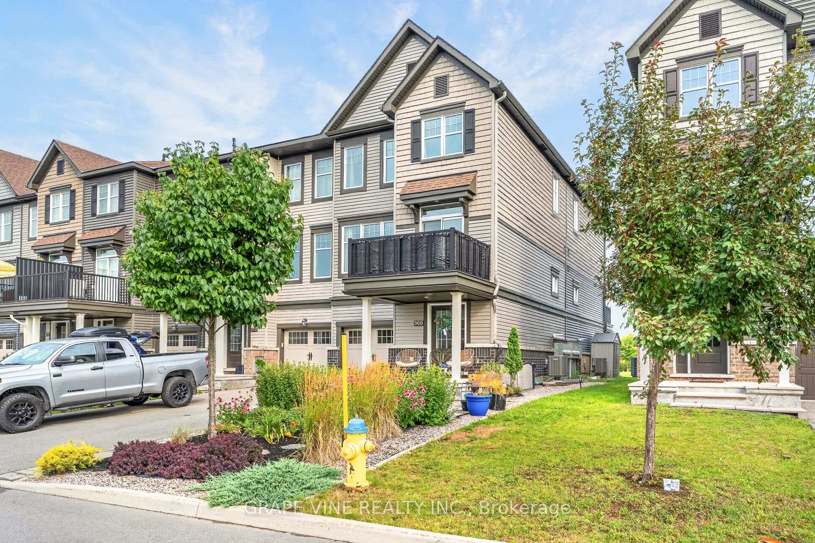 Photo 2 of 368 Mountain Sorrel Way, Ottawa, Avalon West — HOMEH