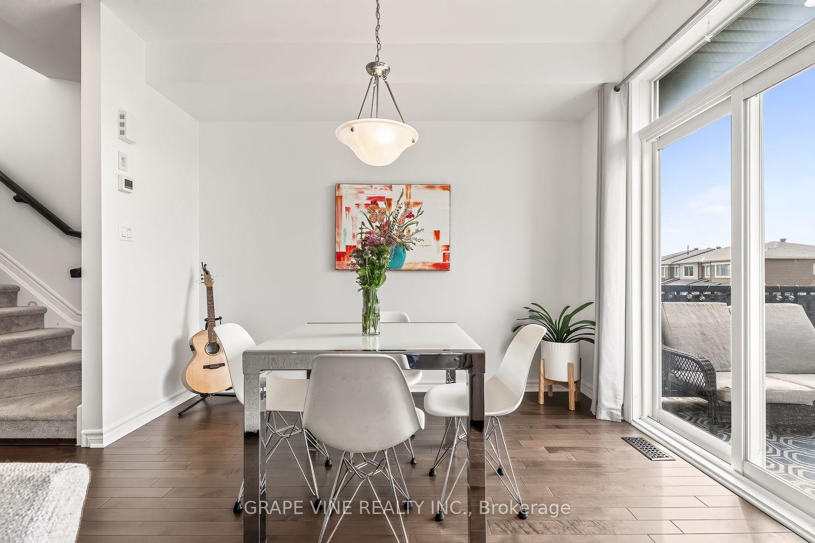 Photo 33 of 368 Mountain Sorrel Way, Ottawa, Avalon West — HOMEH