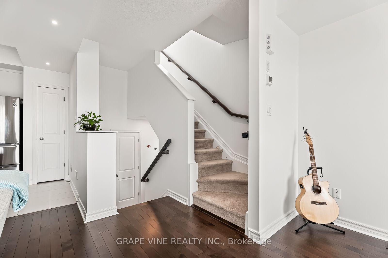 Photo 34 of 368 Mountain Sorrel Way, Ottawa, Avalon West — HOMEH