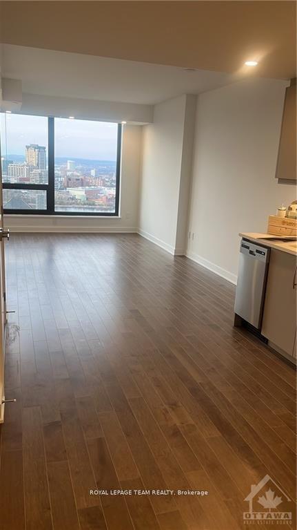 Photo 9 of Unit 1803, 340 Queen Street, Ottawa, Ottawa Centre — HOMEH