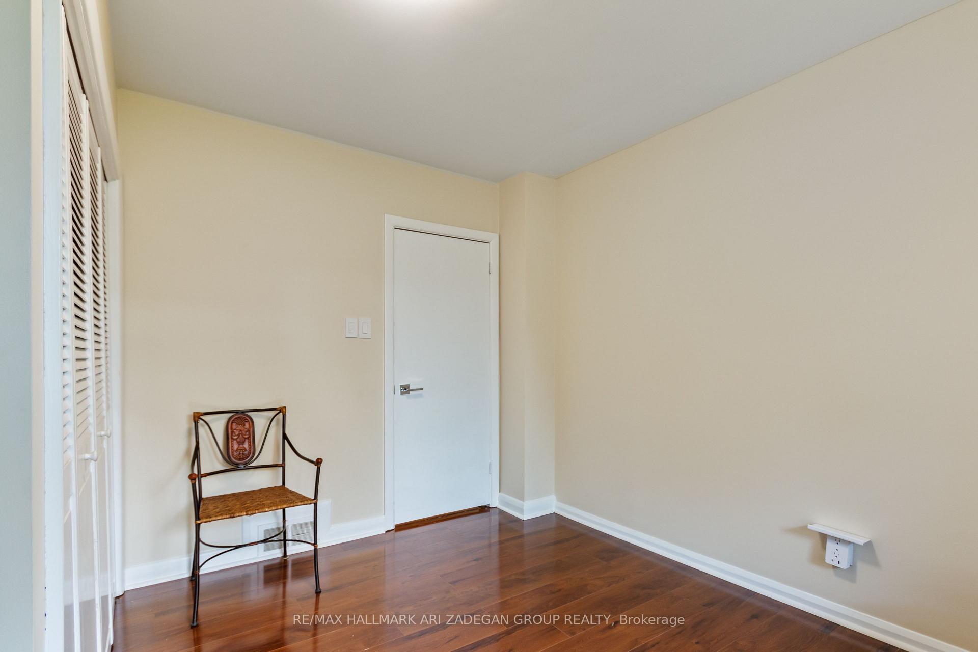 Photo 11 of 195 Burbank Drive, North York, Bayview Village — HOMEH
