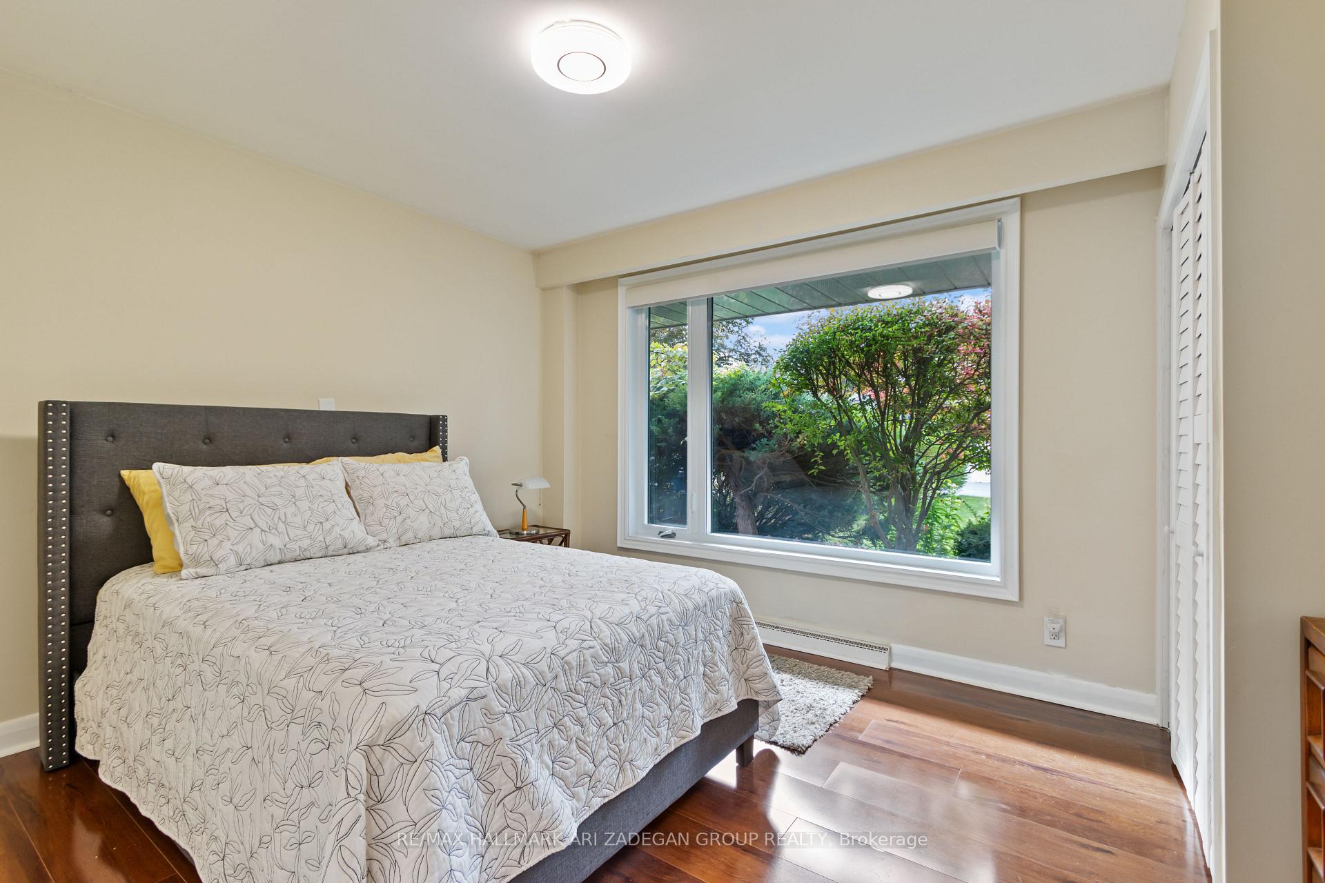 Photo 13 of 195 Burbank Drive, North York, Bayview Village — HOMEH