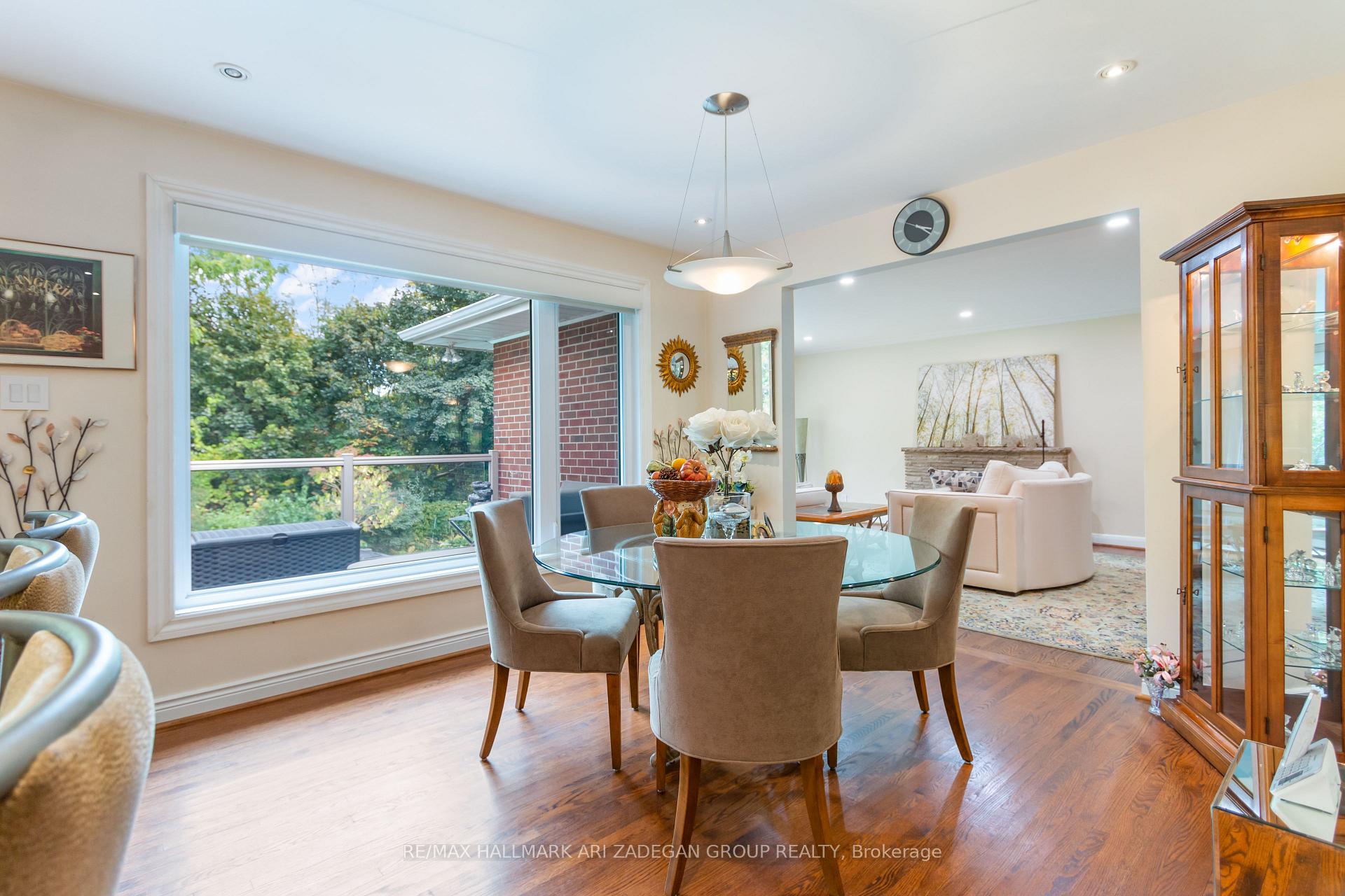 Photo 28 of 195 Burbank Drive, North York, Bayview Village — HOMEH