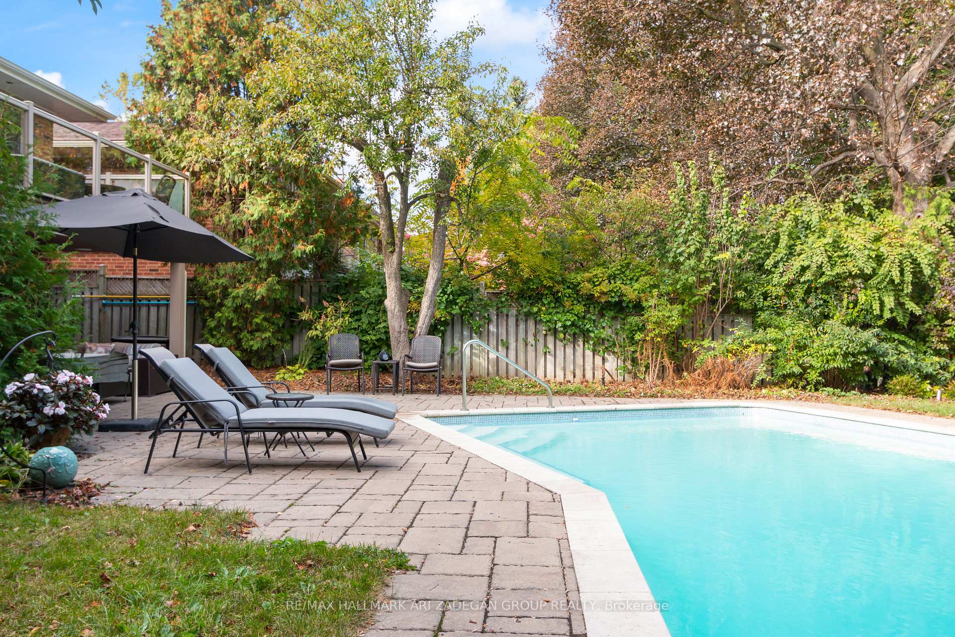 Photo 43 of 195 Burbank Drive, North York, Bayview Village — HOMEH