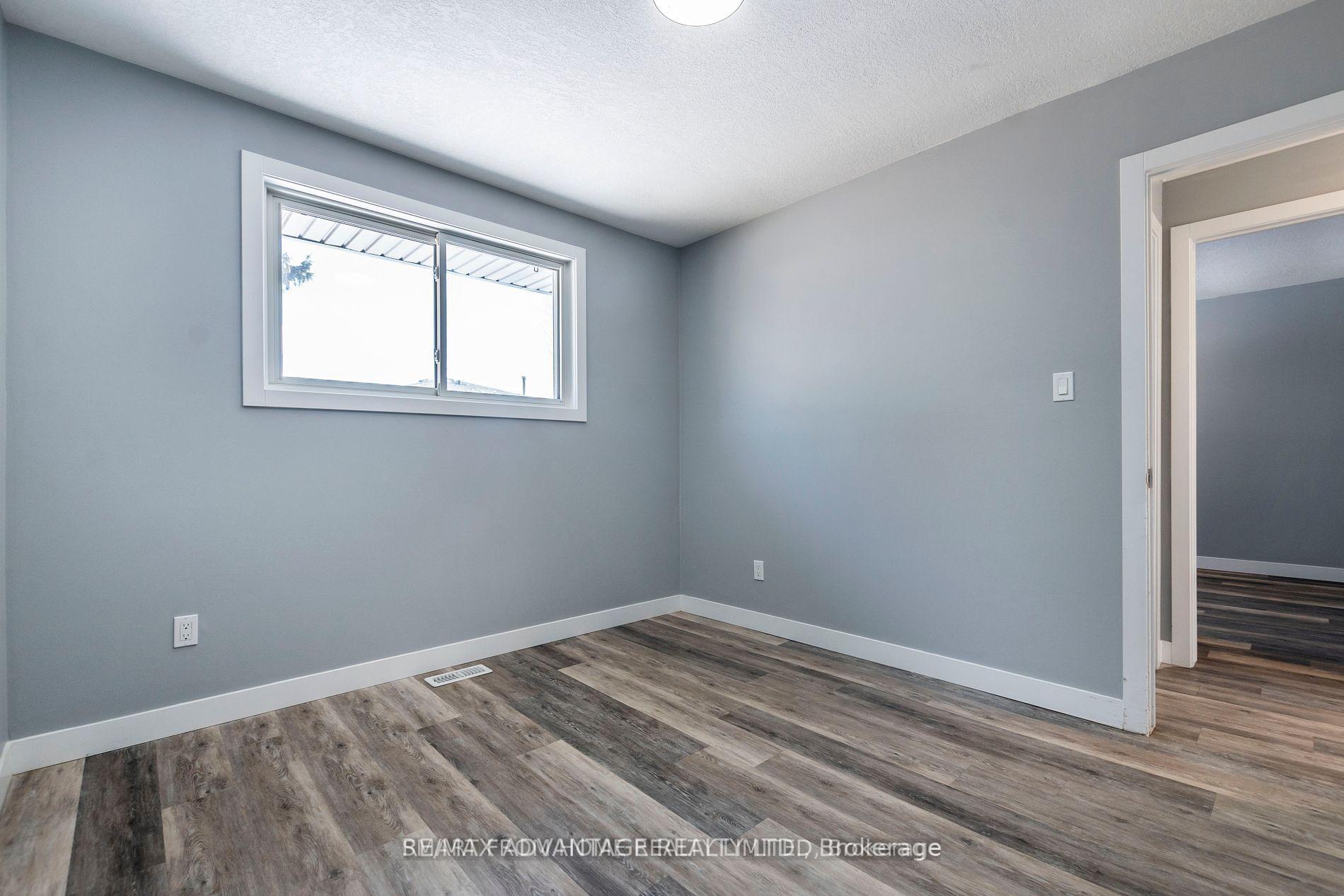Photo 3 of Unit Main, 162 Speight Boulevard, London, East L — HOMEH
