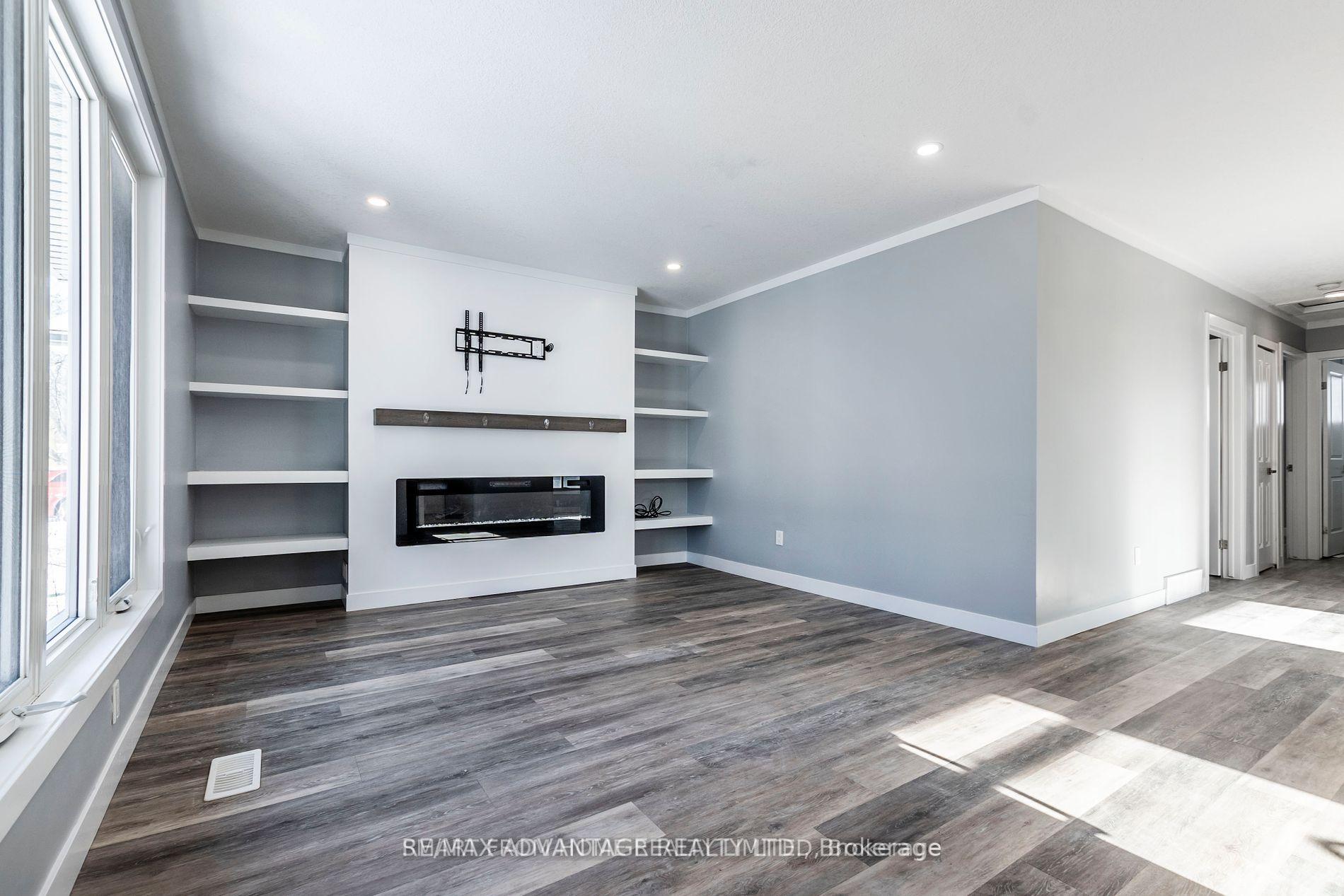 Photo 14 of Unit Main, 162 Speight Boulevard, London, East L — HOMEH