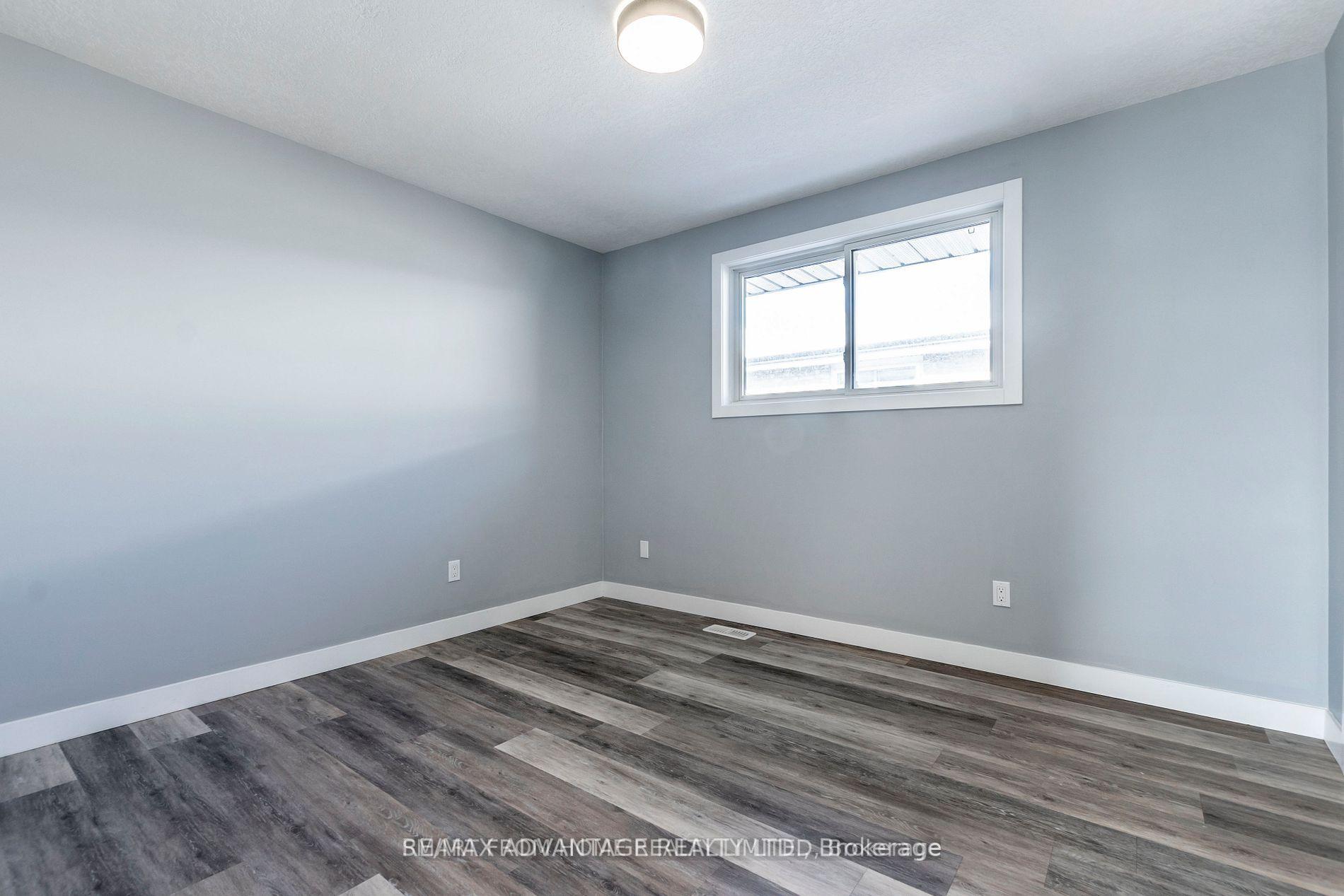 Photo 17 of Unit Main, 162 Speight Boulevard, London, East L — HOMEH