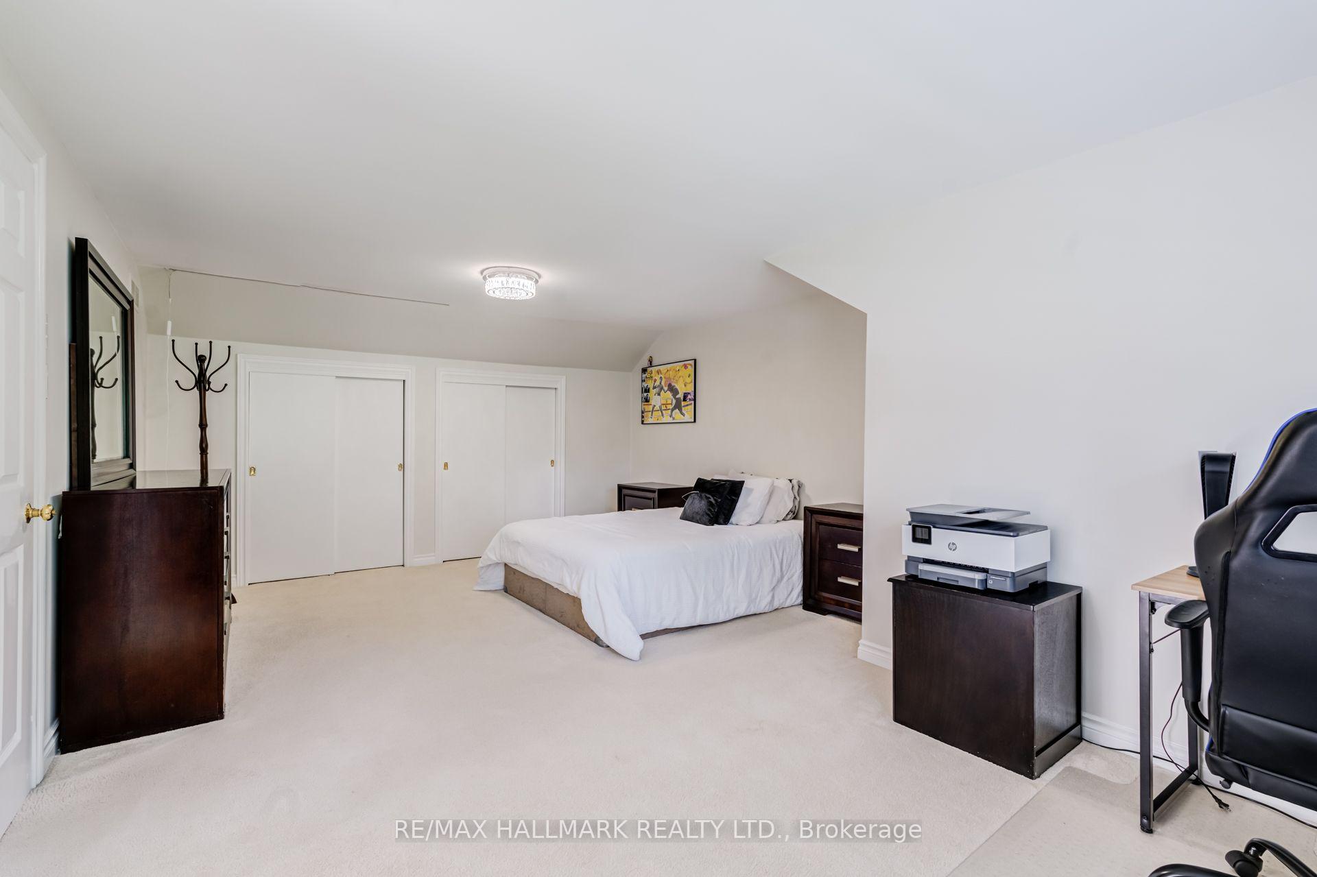 Photo 29 of 75 Arbour Drive, Oakville, Ford — HOMEH