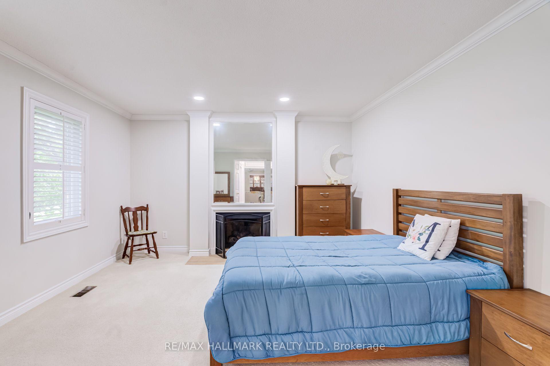 Photo 33 of 75 Arbour Drive, Oakville, Ford — HOMEH