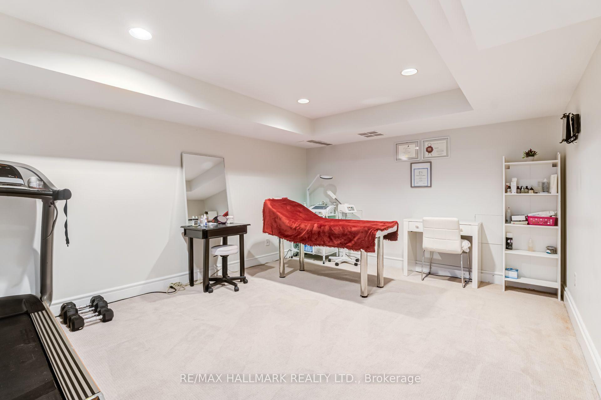 Photo 41 of 75 Arbour Drive, Oakville, Ford — HOMEH