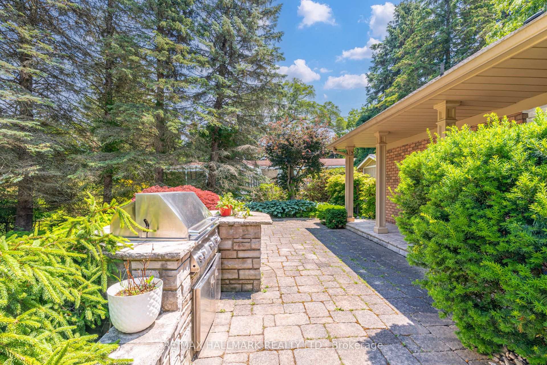 Photo 47 of 75 Arbour Drive, Oakville, Ford — HOMEH