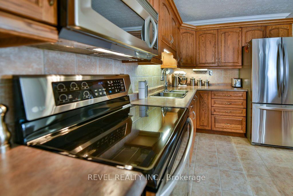 Photo 7 of 532 Lamminen Avenue, Timmins, TNW - Riverpark — HOMEH
