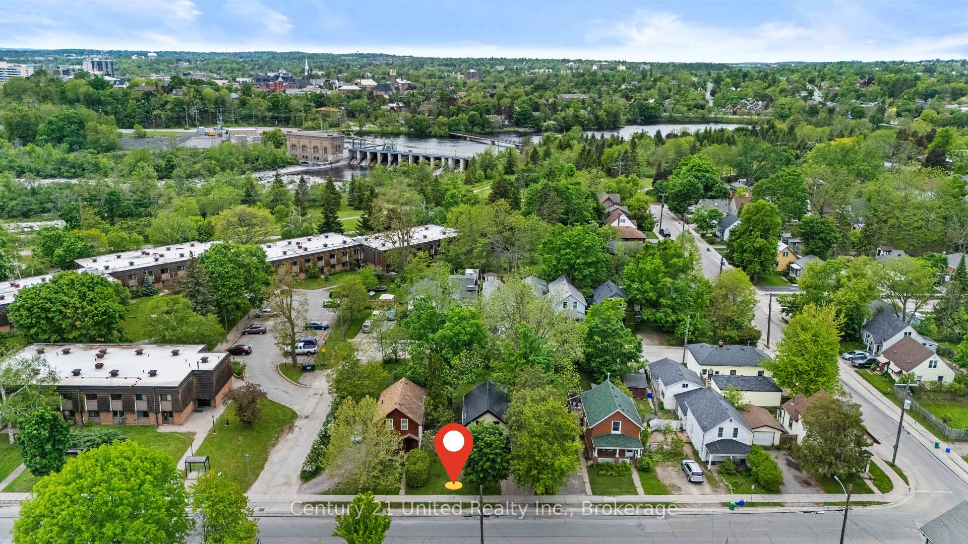 Photo 3 of 633 Rogers Street, Peterborough, Ashburnham Ward 4 — HOMEH