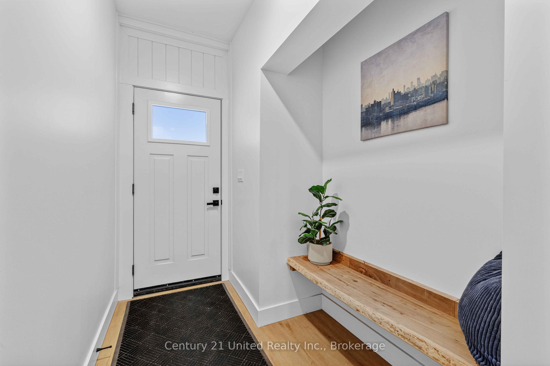Photo 4 of 633 Rogers Street, Peterborough, Ashburnham Ward 4 — HOMEH