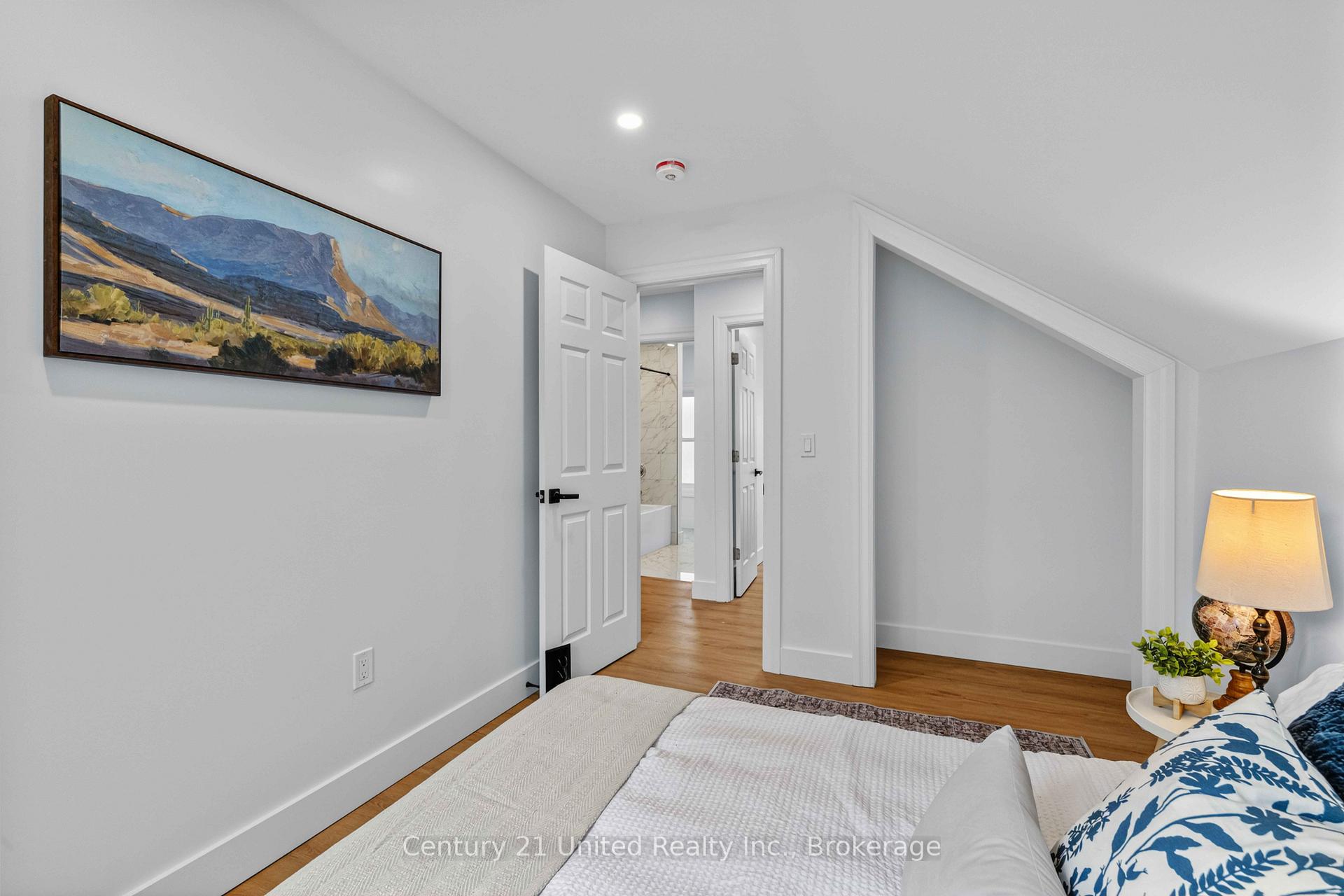 Photo 18 of 633 Rogers Street, Peterborough, Ashburnham Ward 4 — HOMEH