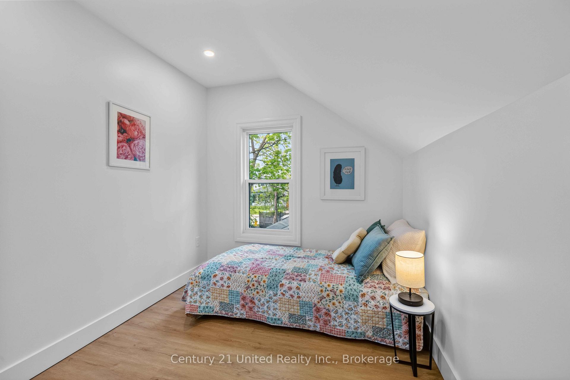 Photo 21 of 633 Rogers Street, Peterborough, Ashburnham Ward 4 — HOMEH