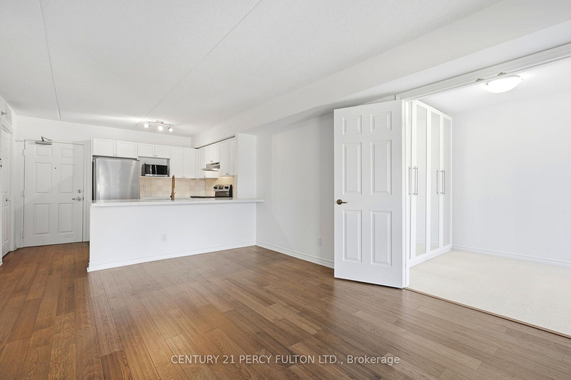 Photo 12 of Unit 203, 1480 Bishops Gate, Oakville, Glen Abbey — HOMEH