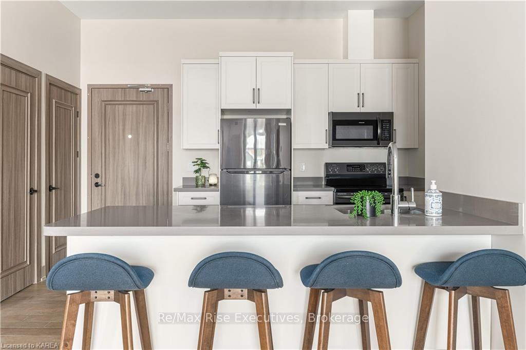 Photo 5 of Unit 110, 820 Gardiners Road, Kingston, East Gardiners Rd — HOMEH