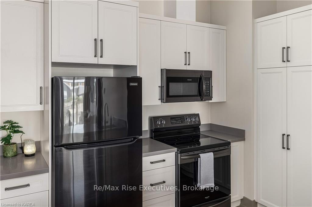 Photo 8 of Unit 110, 820 Gardiners Road, Kingston, East Gardiners Rd — HOMEH