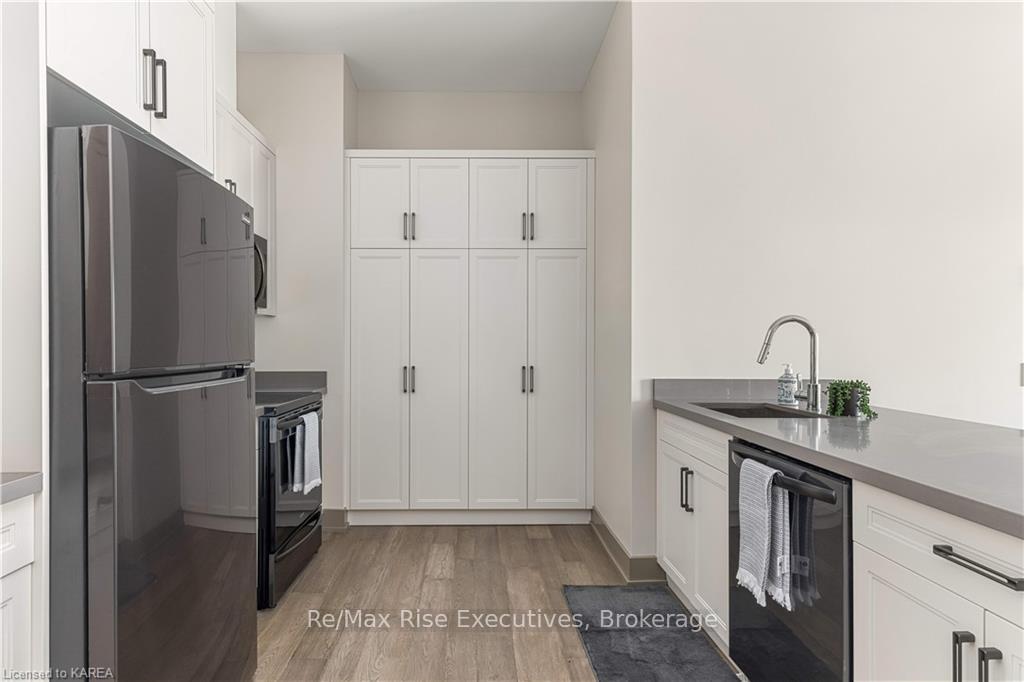 Photo 8 of Unit 207, 820 Gardiners Road, Kingston, East Gardiners Rd — HOMEH