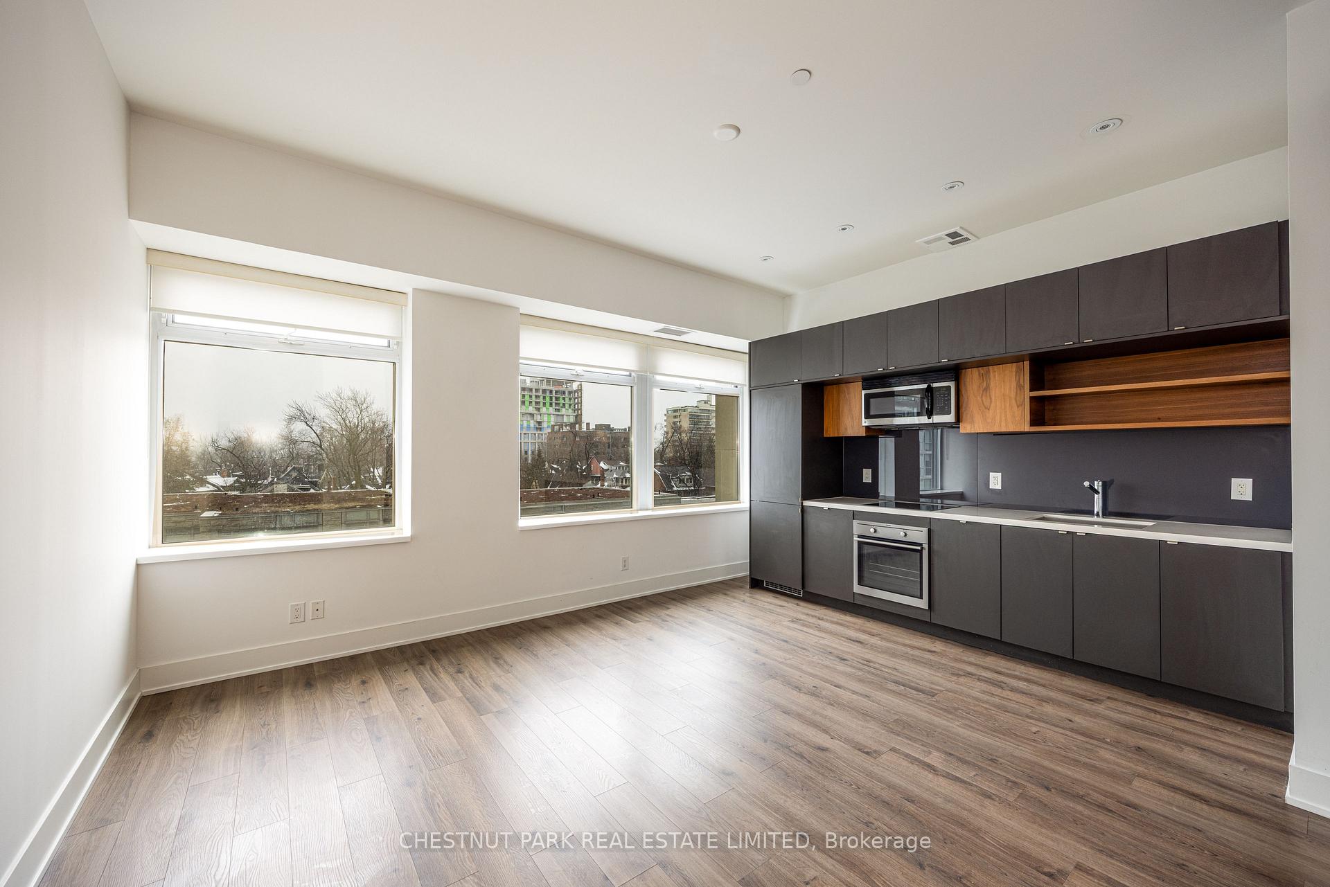 Photo 8 of Unit 416, 111 St Clair Avenue W, Toronto, Yonge-St. Clair — HOMEH