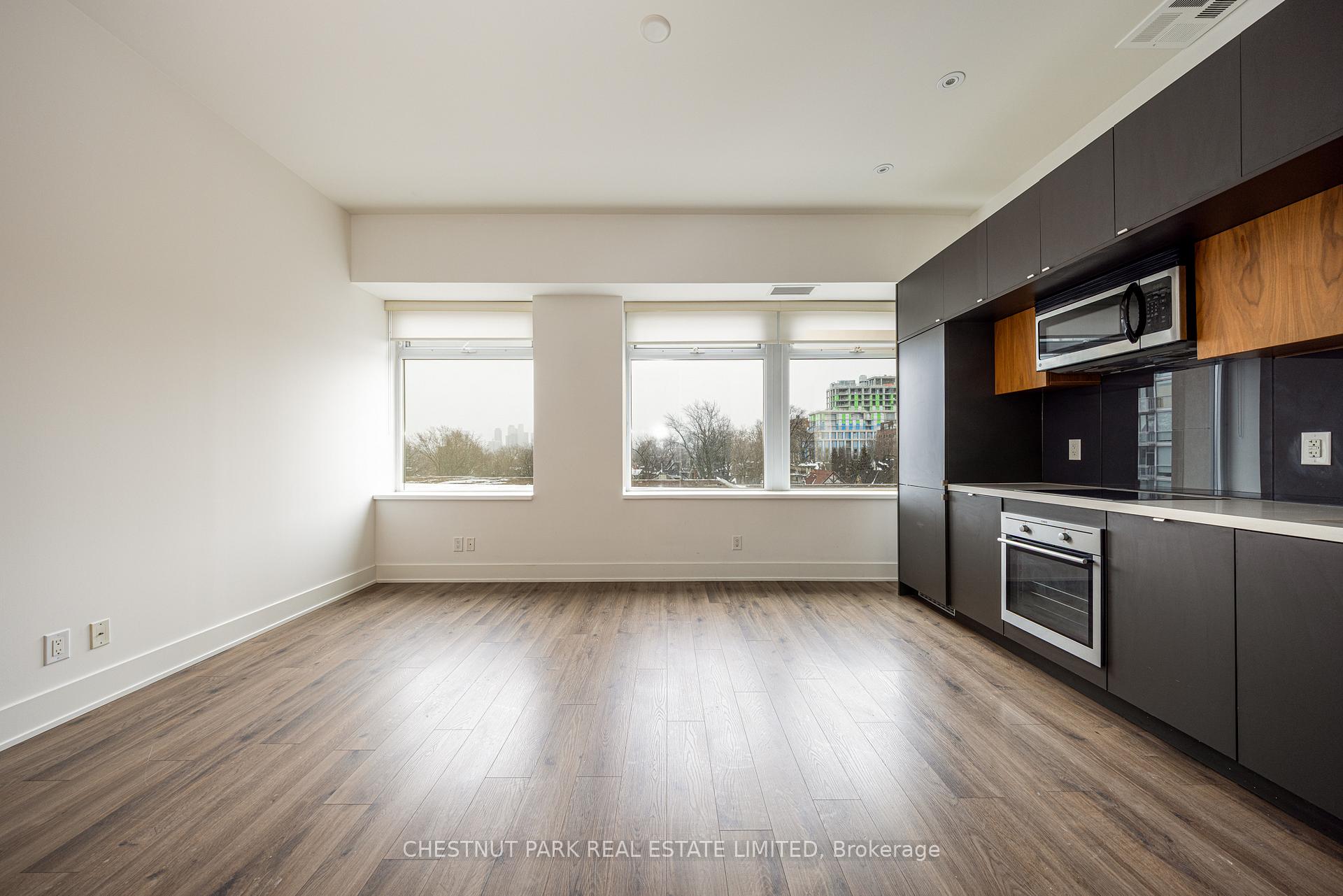 Photo 9 of Unit 416, 111 St Clair Avenue W, Toronto, Yonge-St. Clair — HOMEH