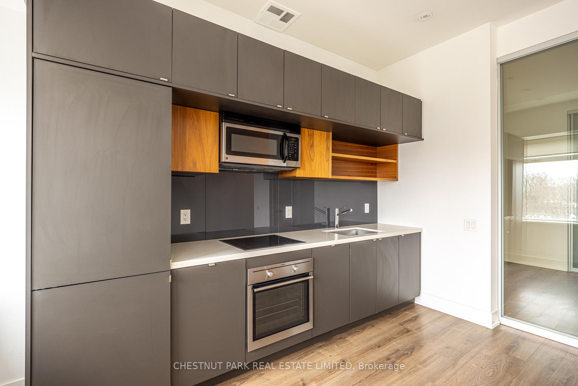 Photo 11 of Unit 416, 111 St Clair Avenue W, Toronto, Yonge-St. Clair — HOMEH