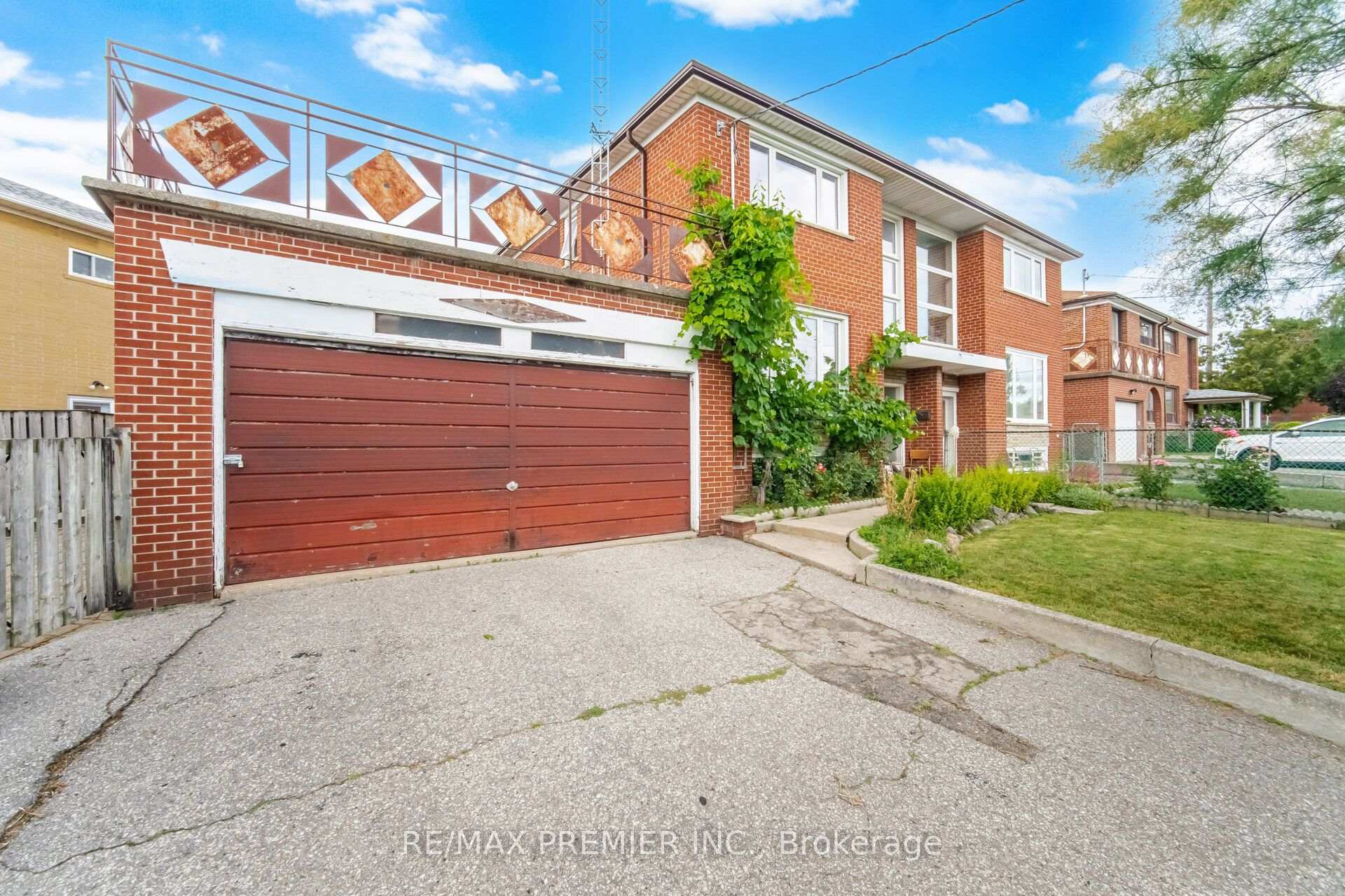 Photo 1 of 148 Giltspur Drive, North York, Glenfield-Jane Heights — HOMEH