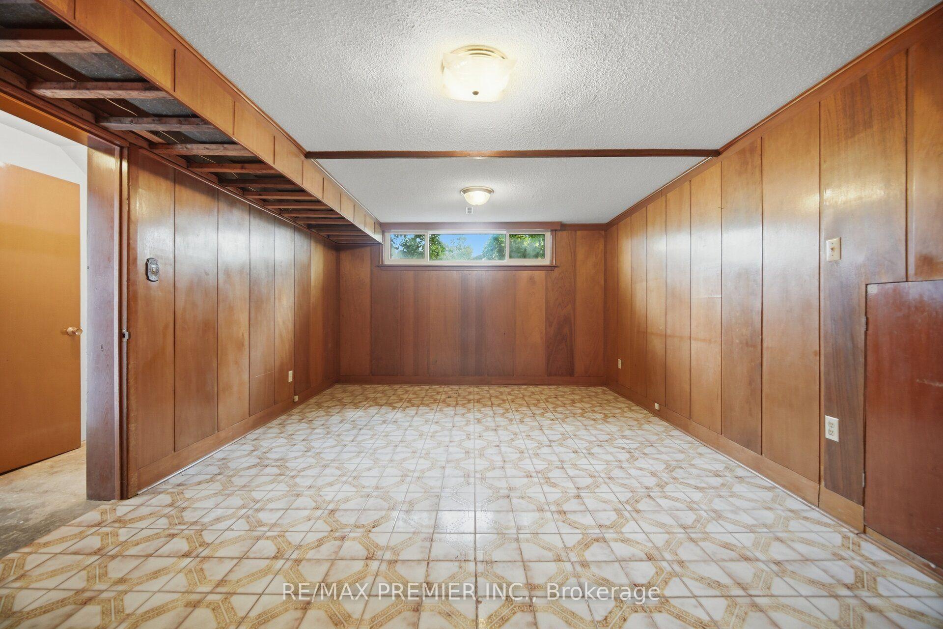 Photo 31 of 148 Giltspur Drive, North York, Glenfield-Jane Heights — HOMEH