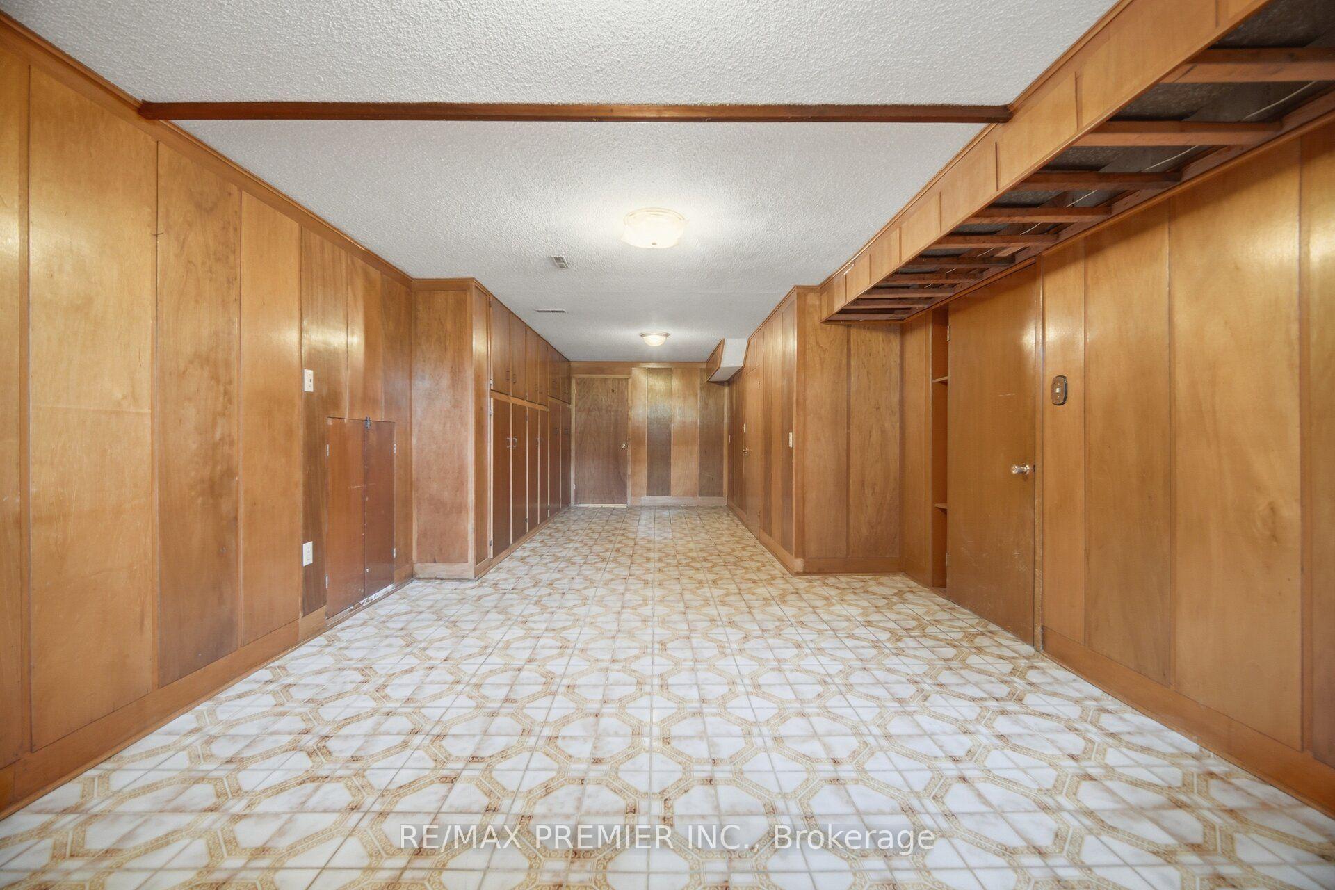 Photo 32 of 148 Giltspur Drive, North York, Glenfield-Jane Heights — HOMEH