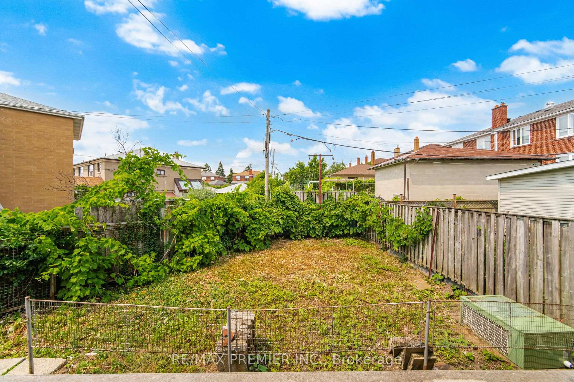 Photo 40 of 148 Giltspur Drive, North York, Glenfield-Jane Heights — HOMEH