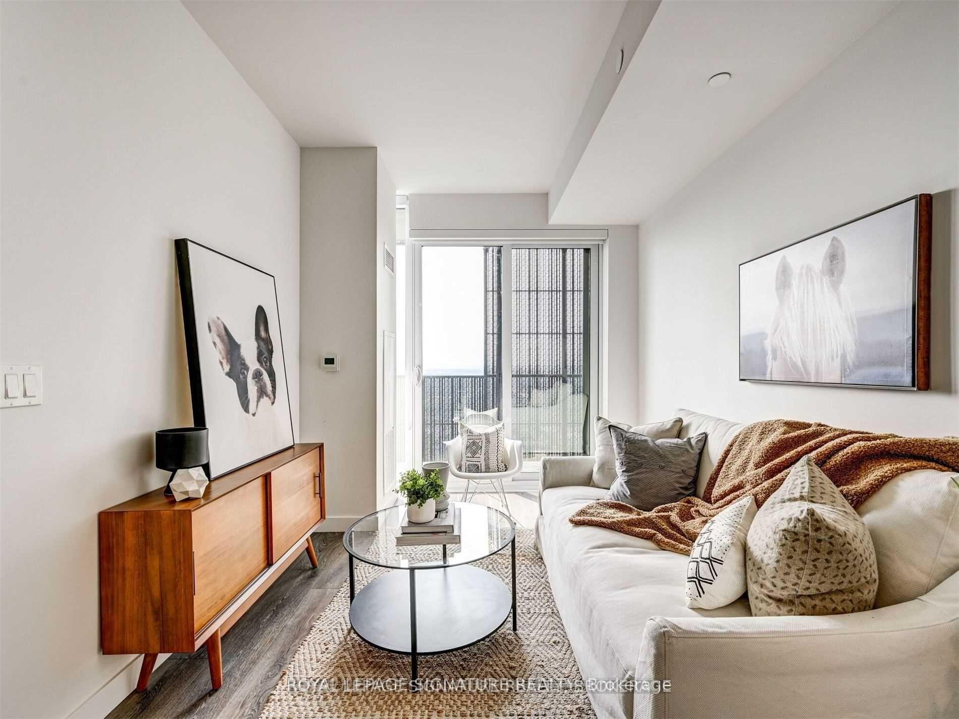 Photo 8 of Unit 5303, 8 Eglinton Avenue E, Toronto, Mount Pleasant West — HOMEH