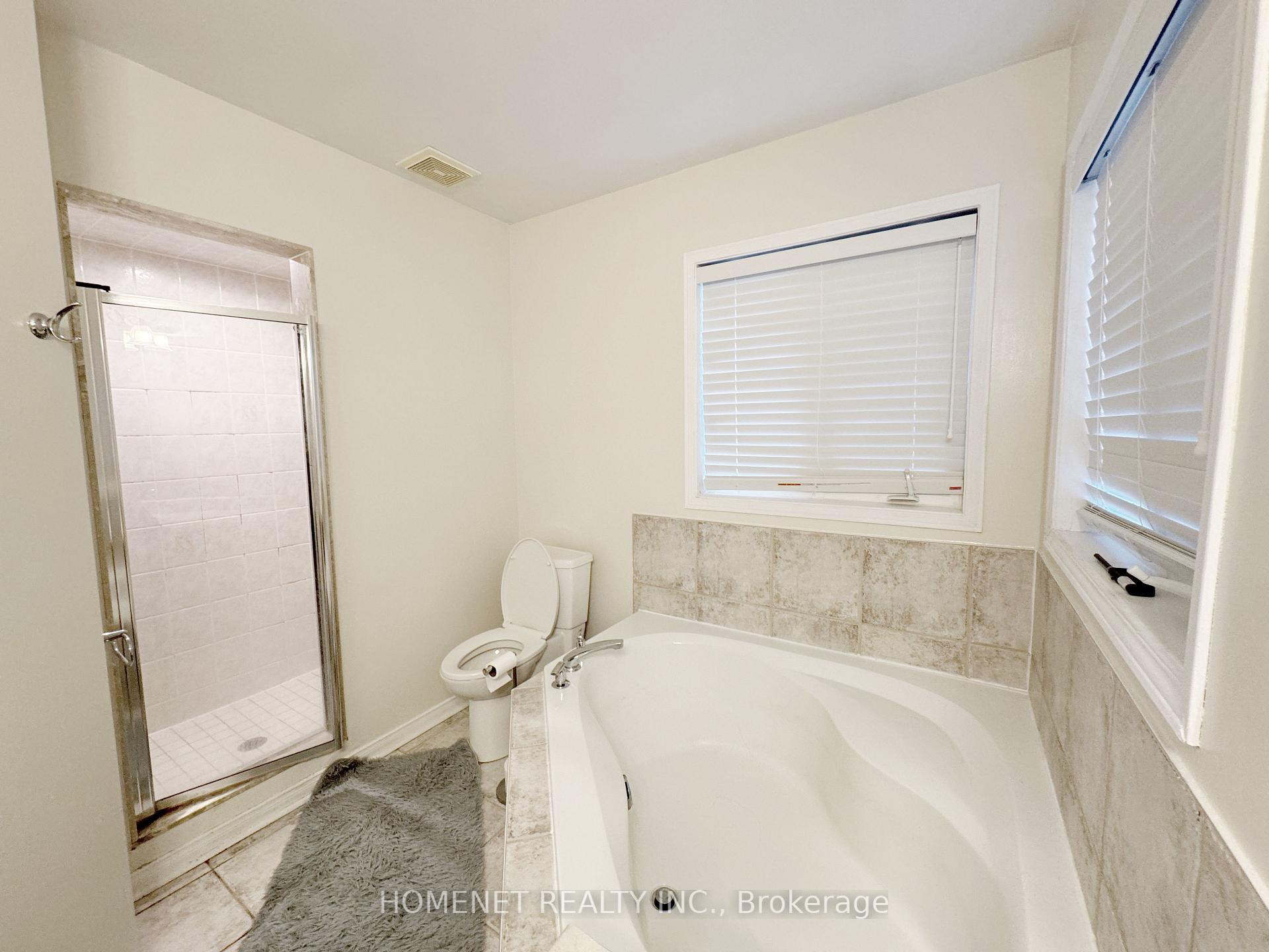 Photo 11 of 2 Stotts Crescent, Markham, Wismer — HOMEH